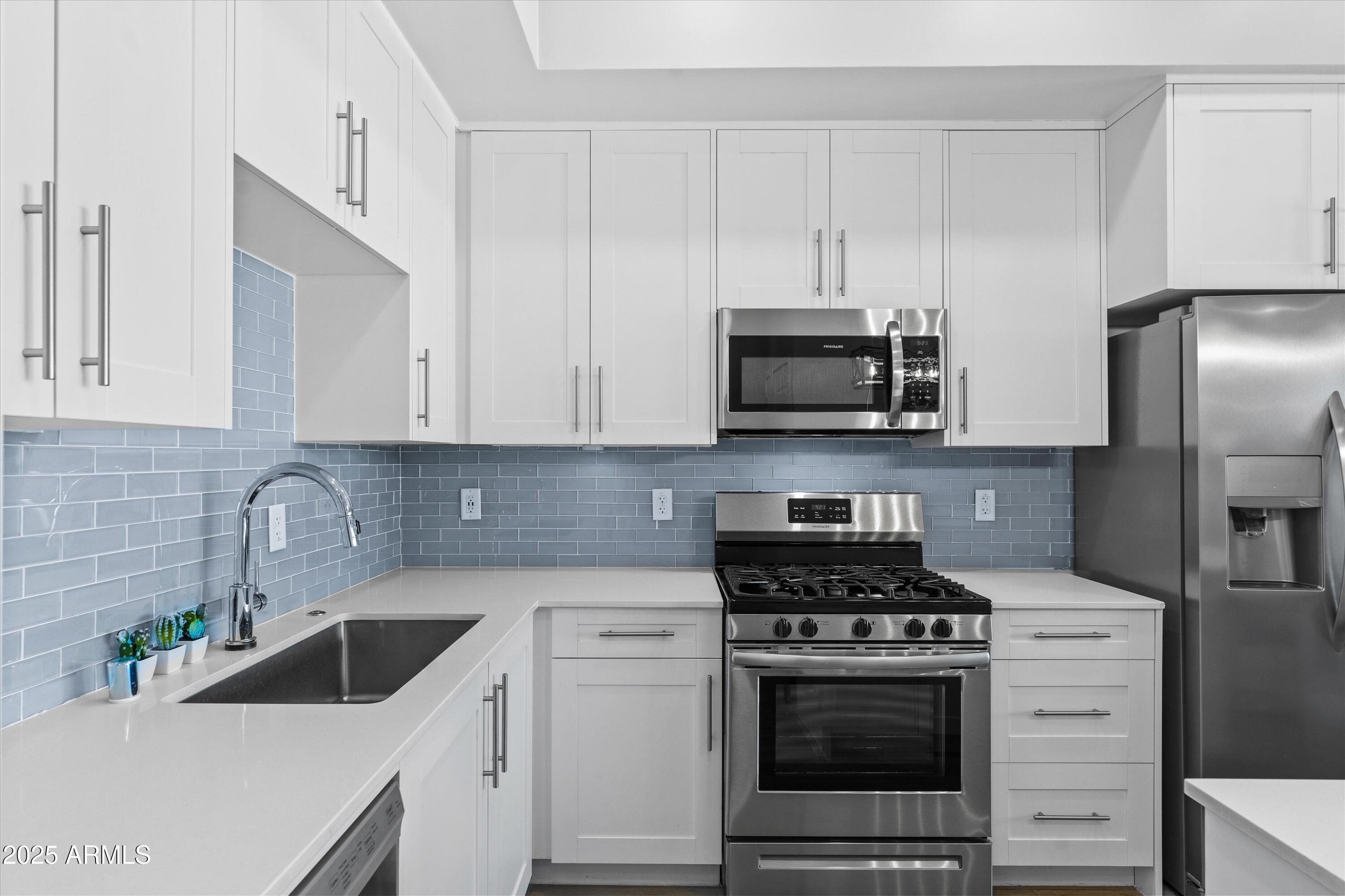 7300 E EARLL Drive # 3016