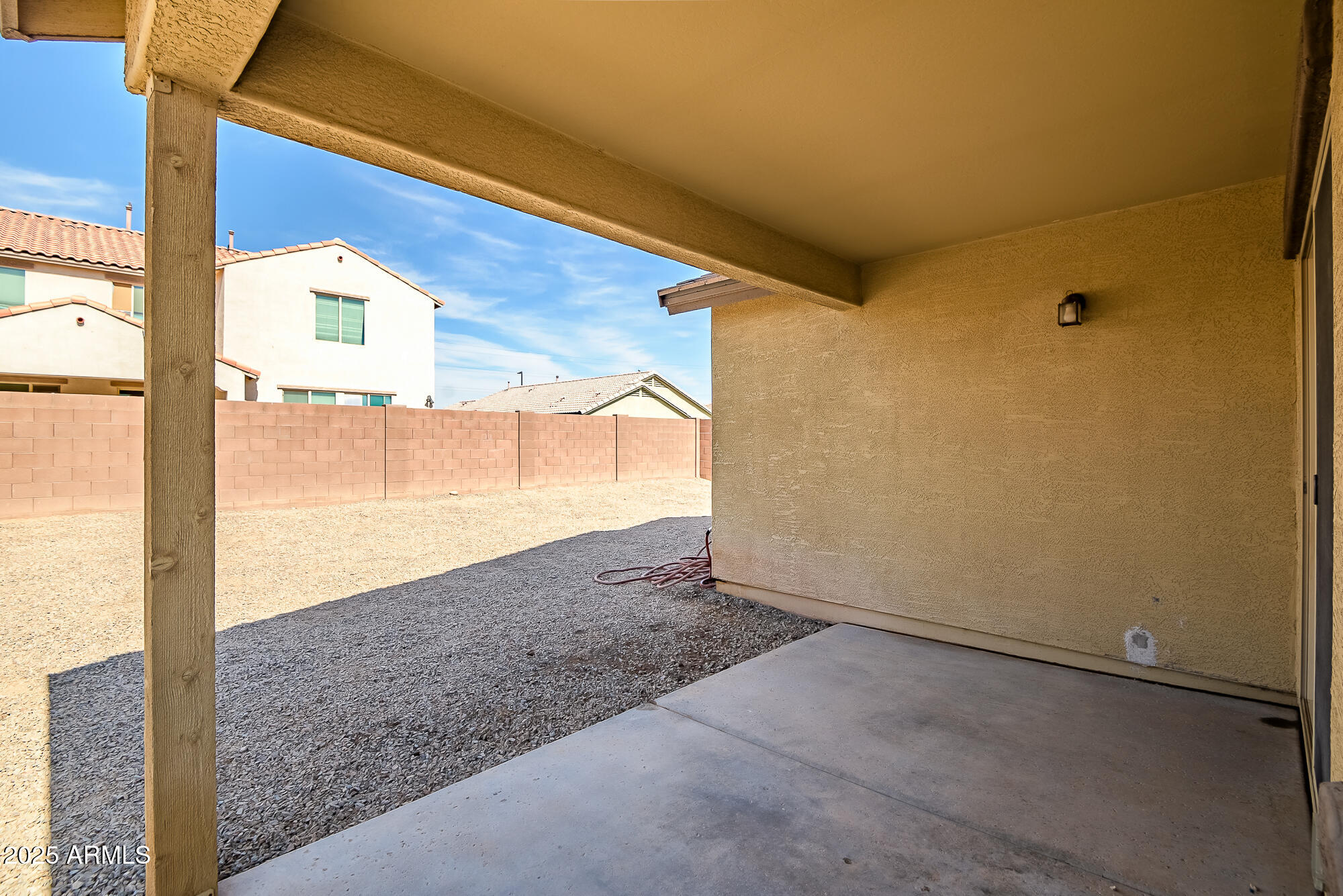 18648 W LUPINE Avenue