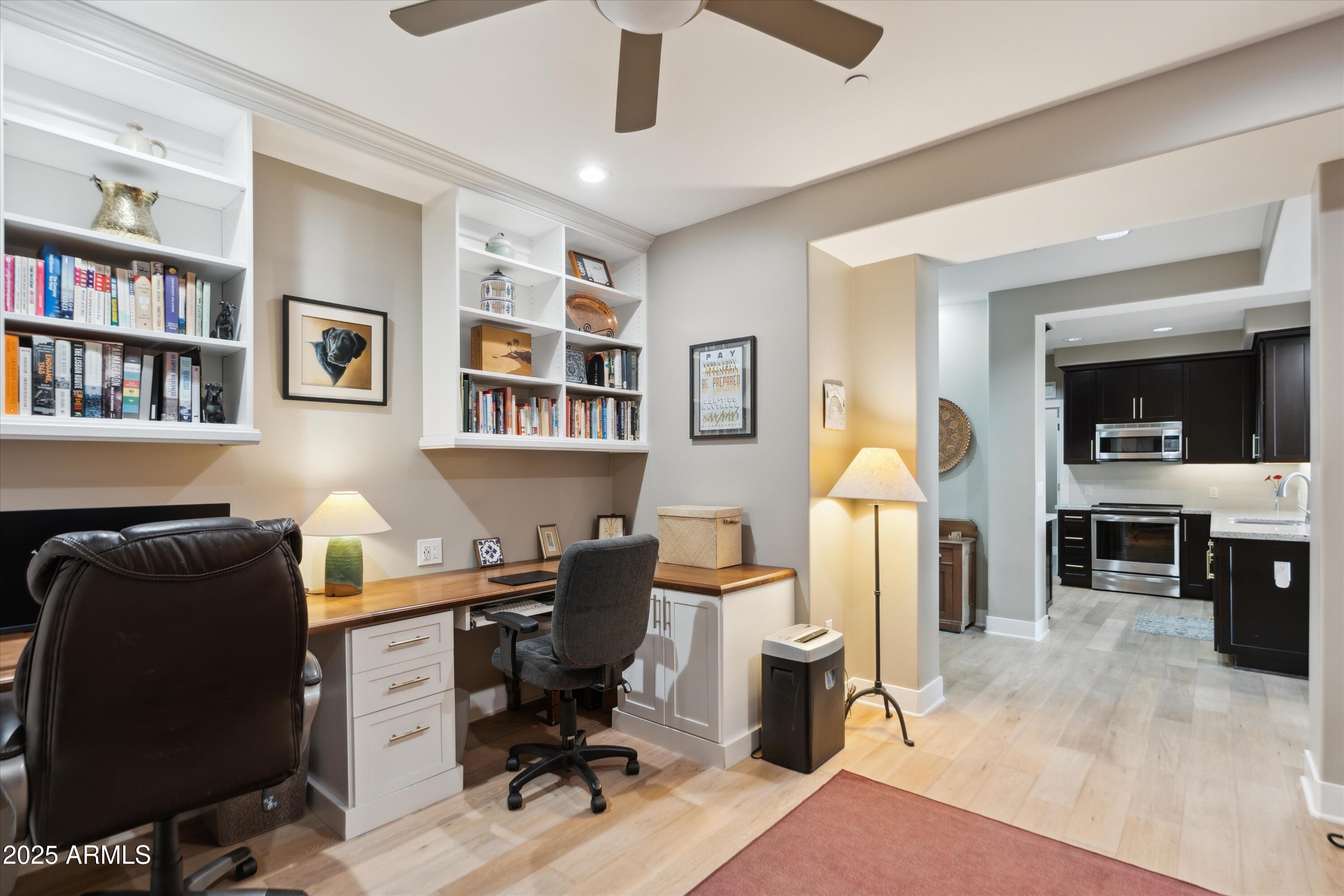 4805 N WOODMERE FAIRWAY, 2006