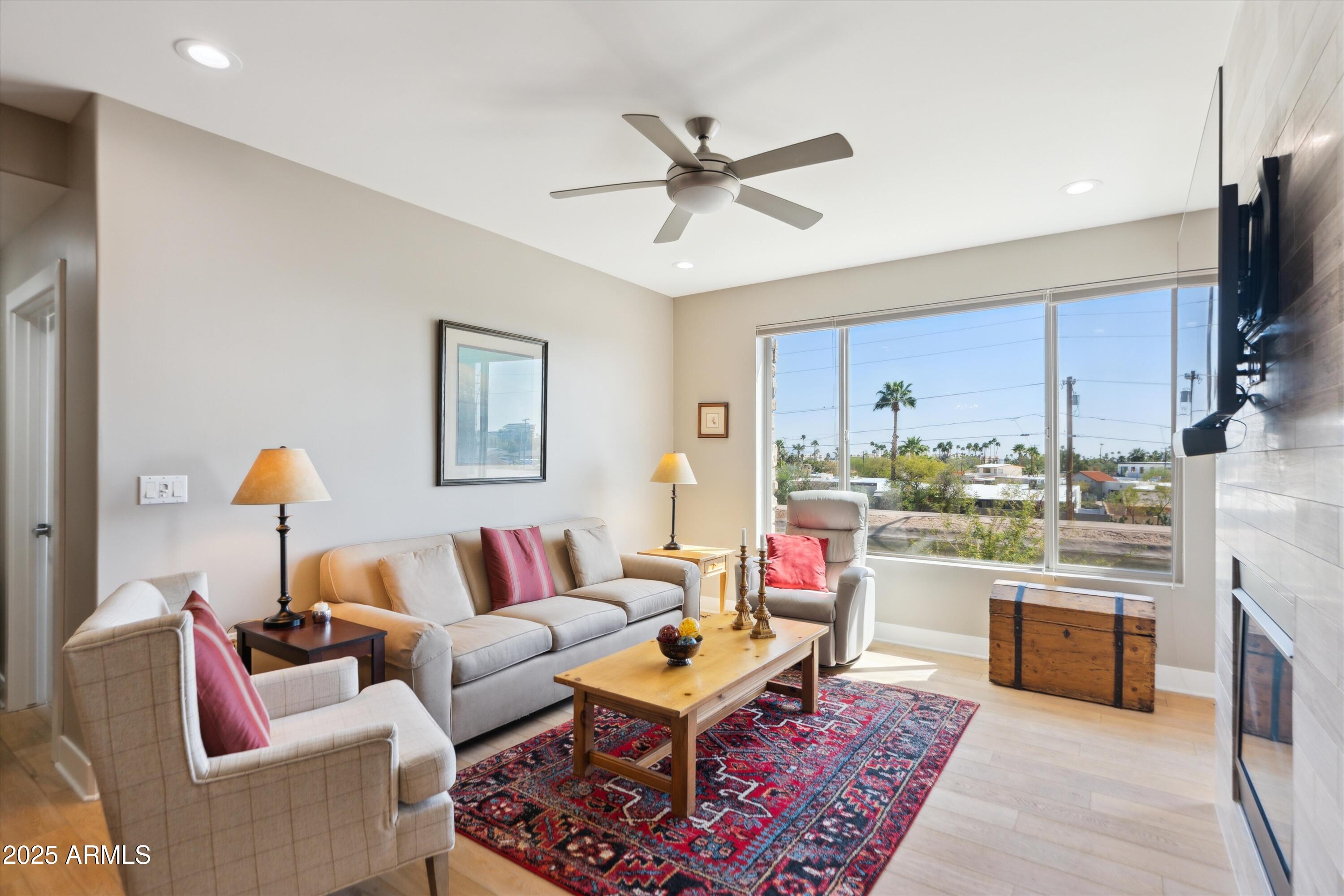 4805 N WOODMERE FAIRWAY, 2006