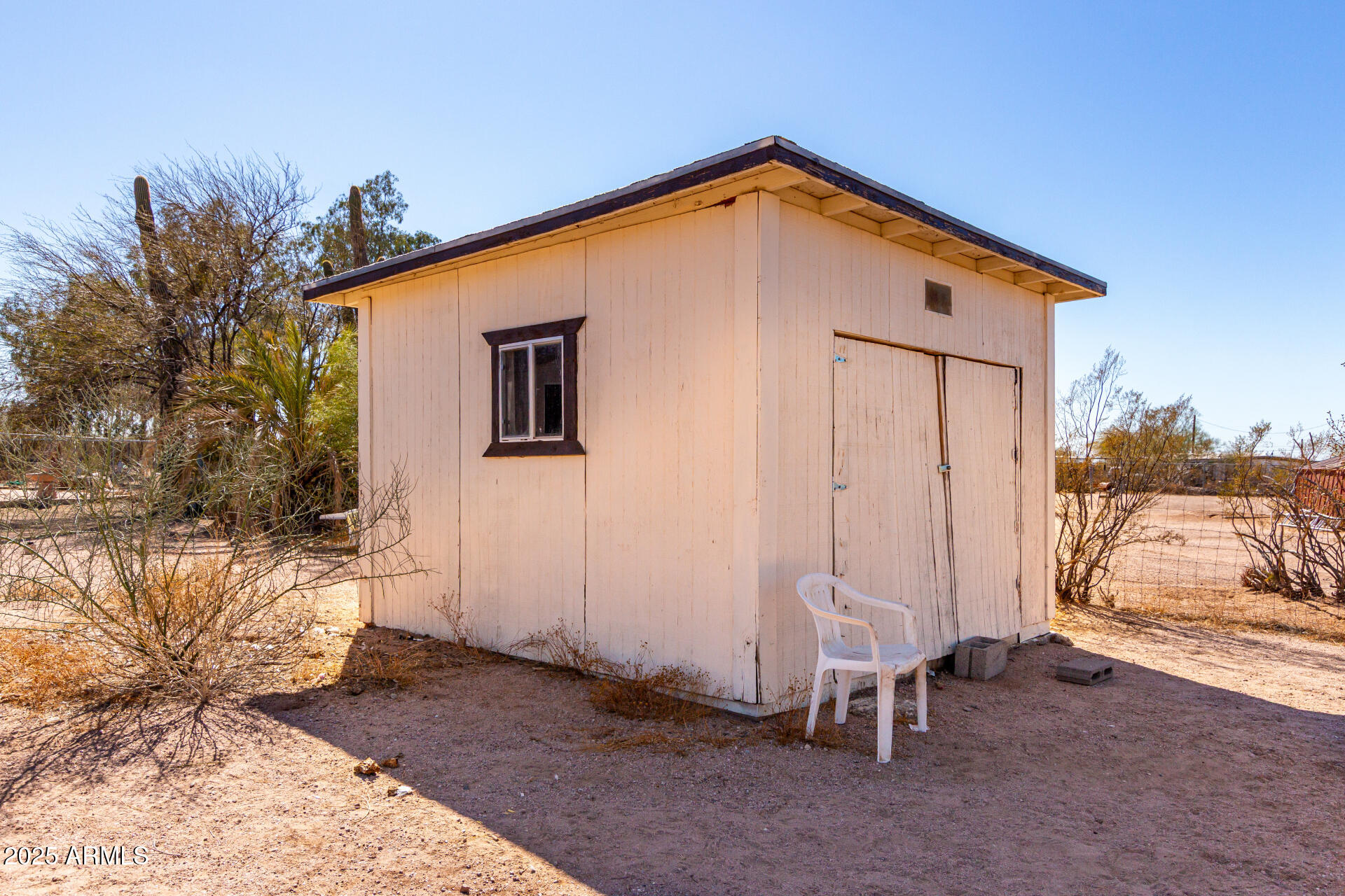 636 W WINDSONG Street