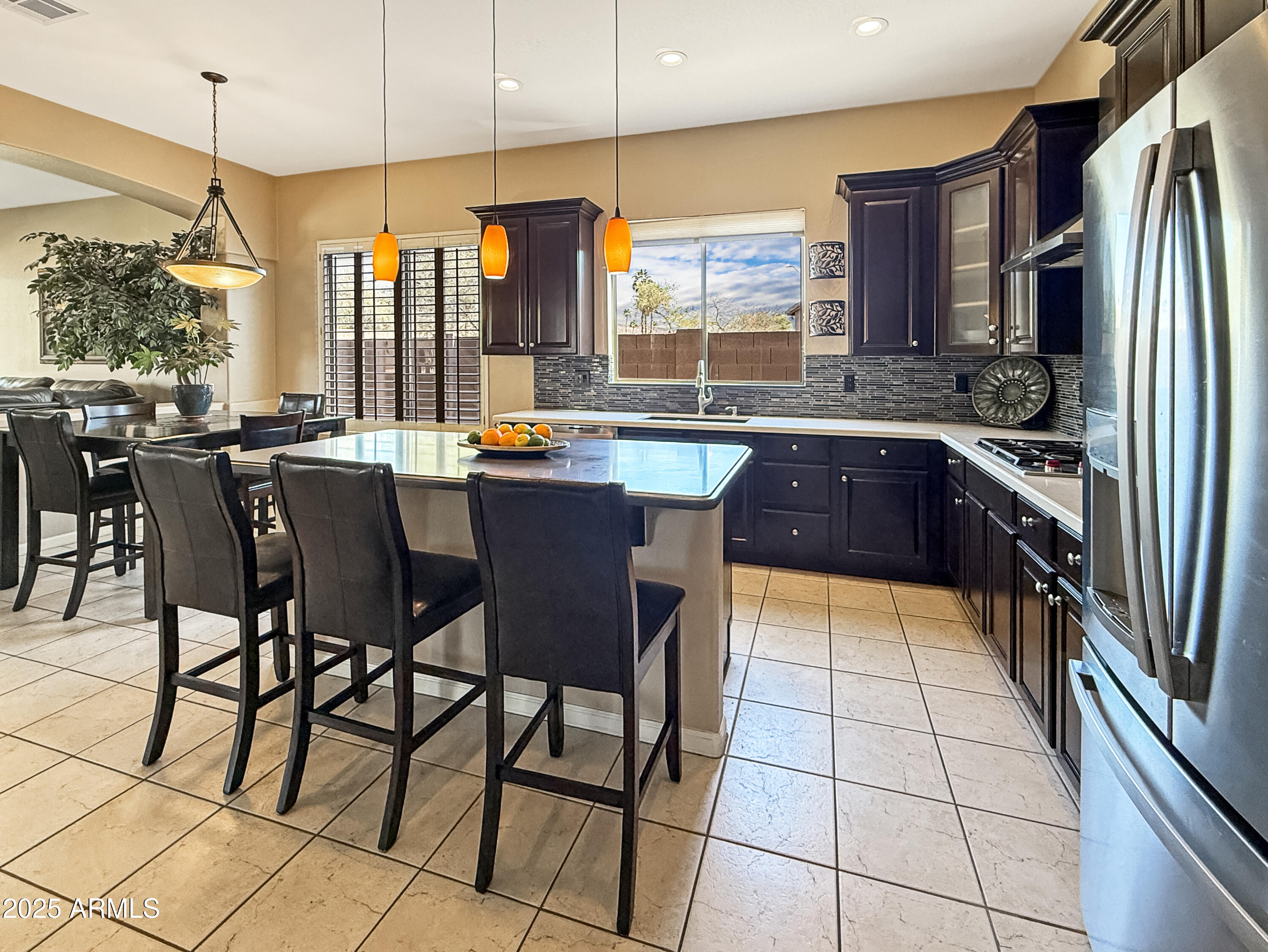 4648 W VILLA LINDA Drive