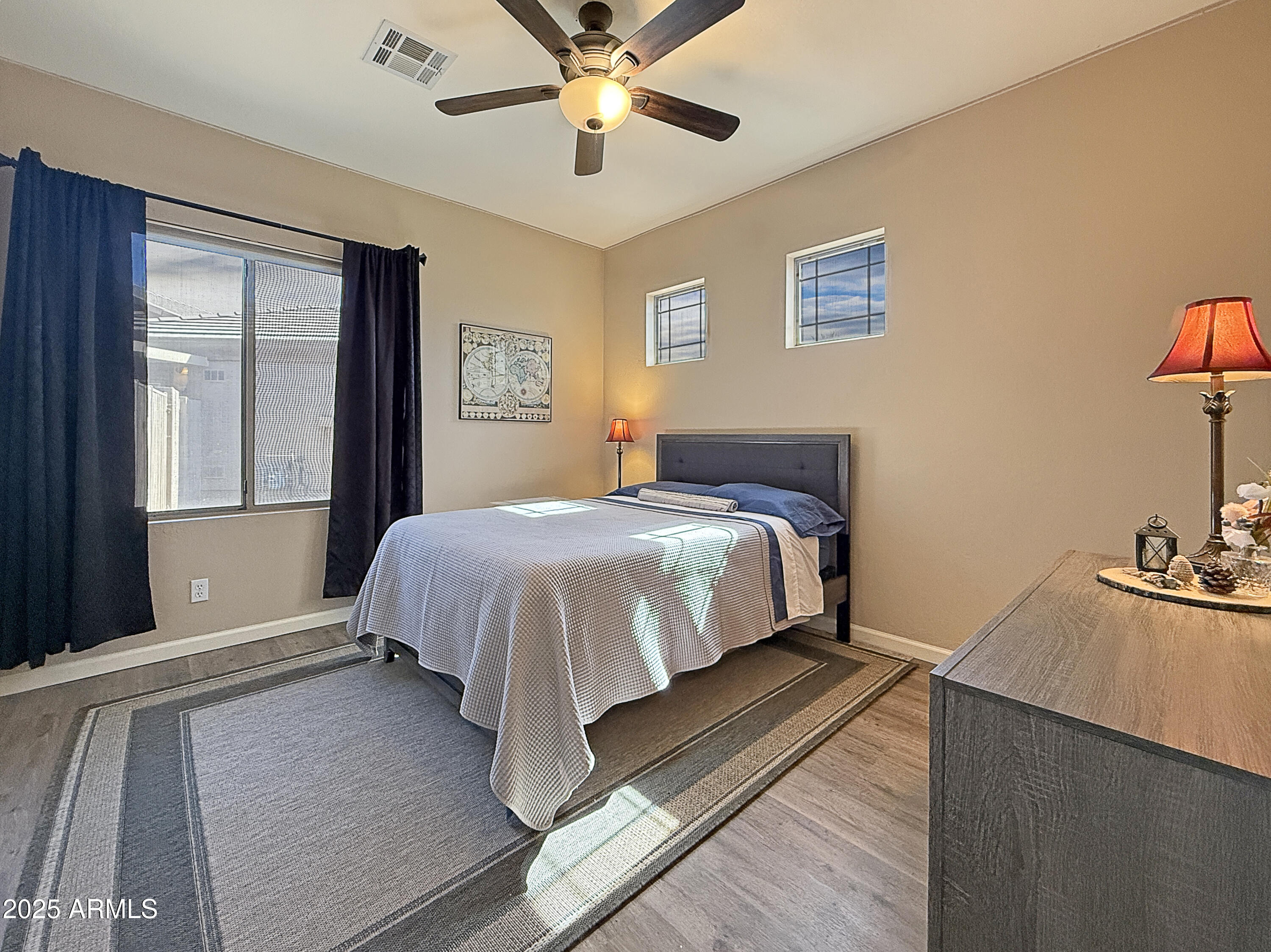 4648 W VILLA LINDA Drive