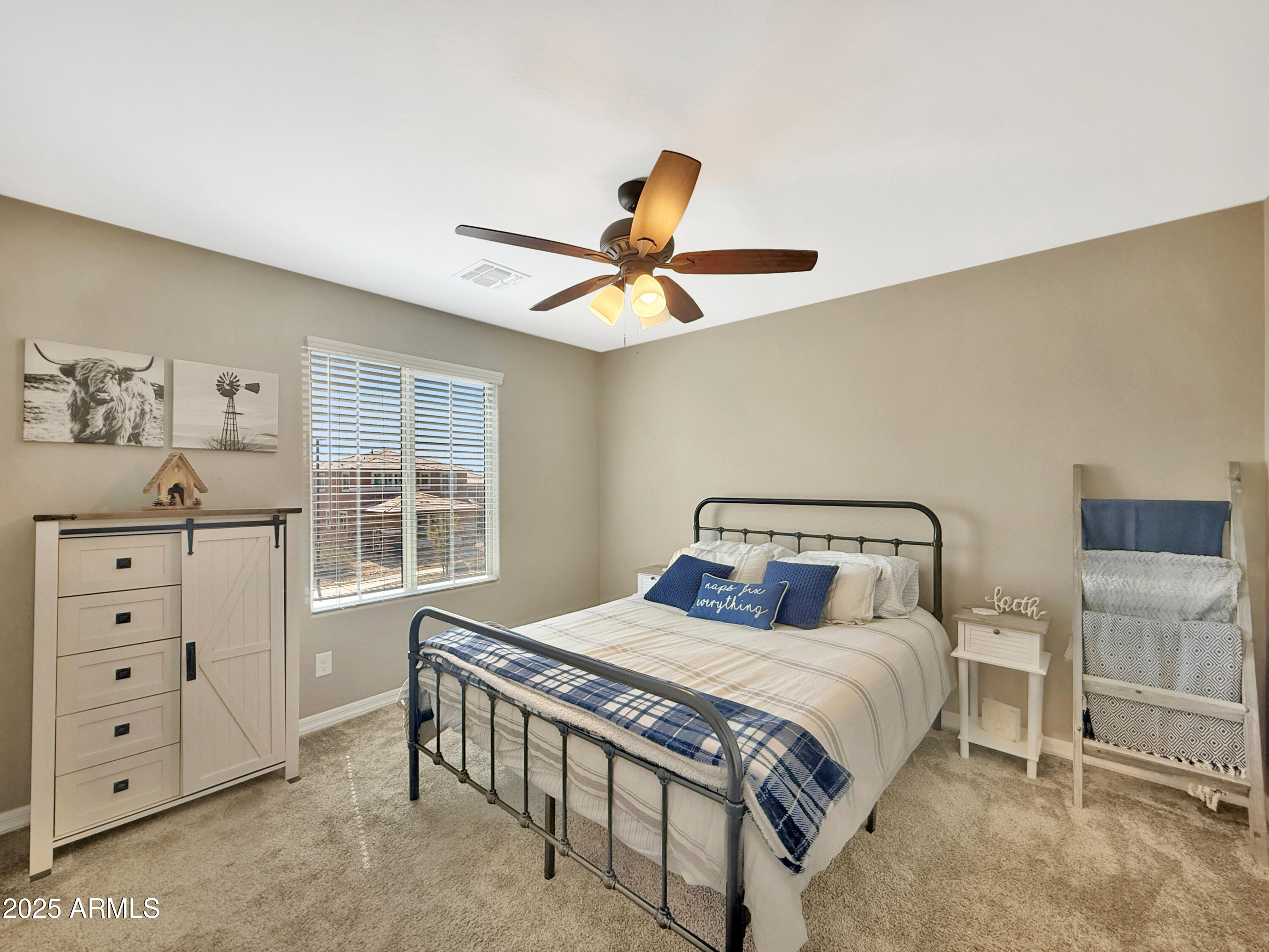 18902 W CLINTON Street