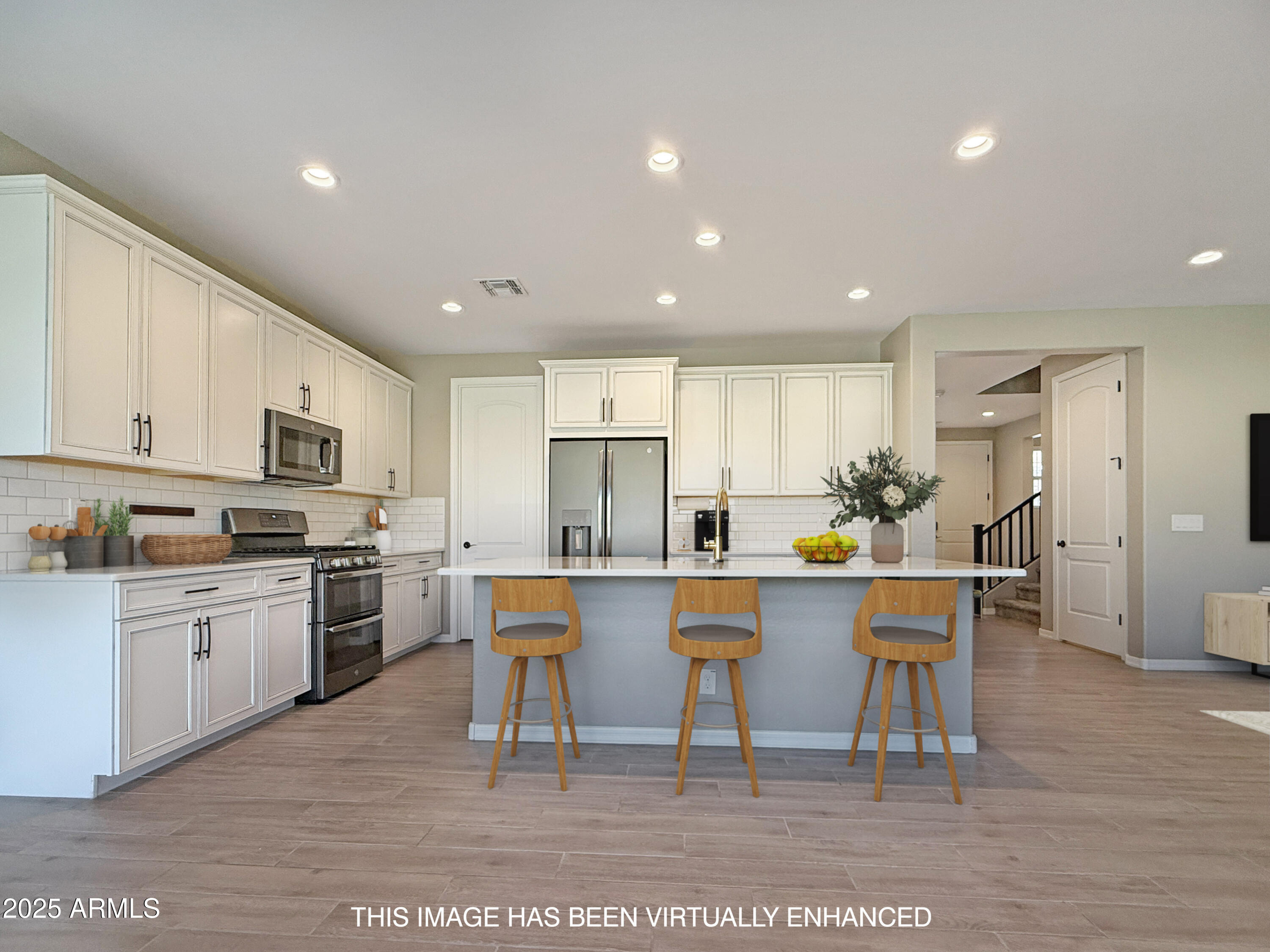 18902 W CLINTON Street