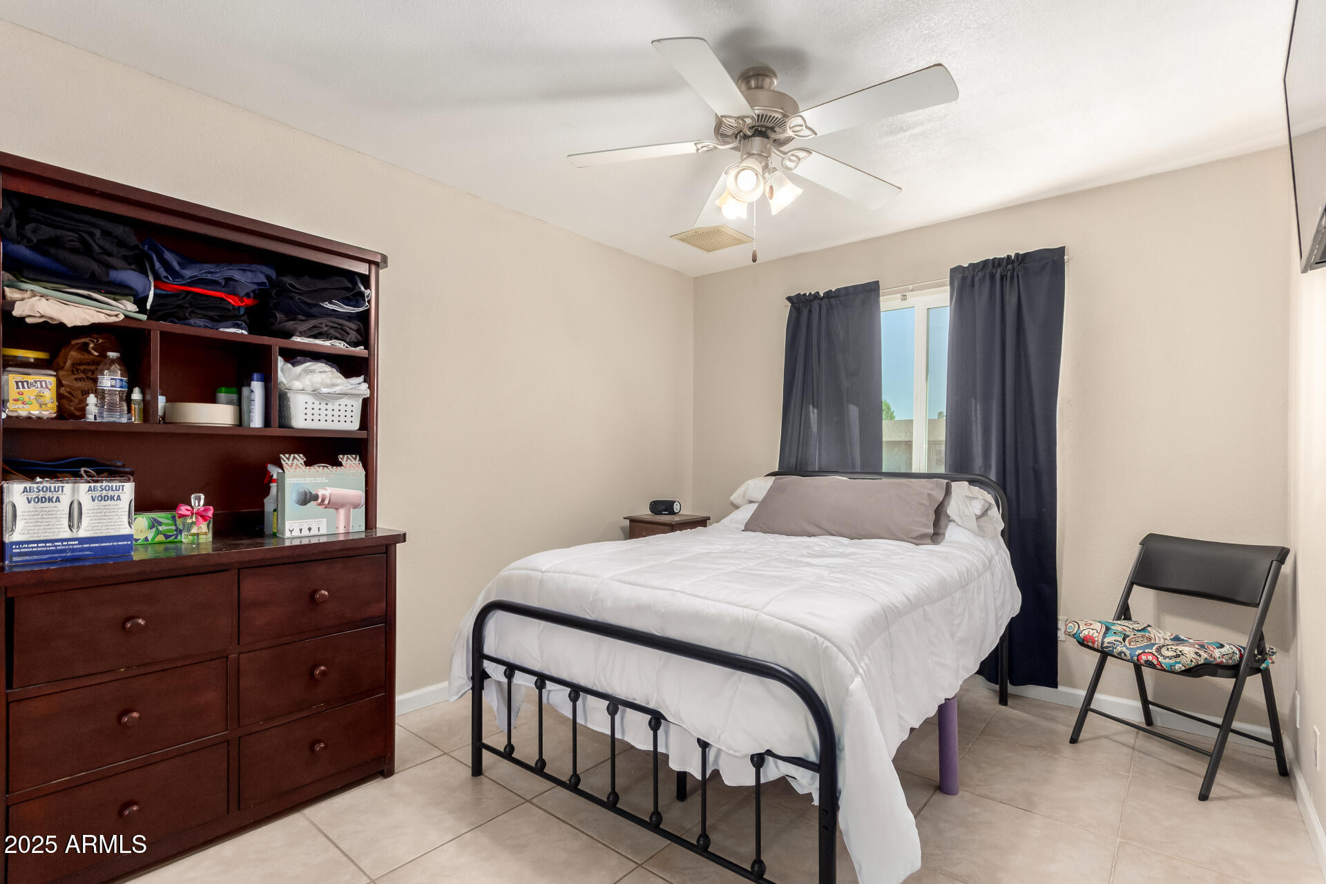 3832 W DAVIDSON Lane