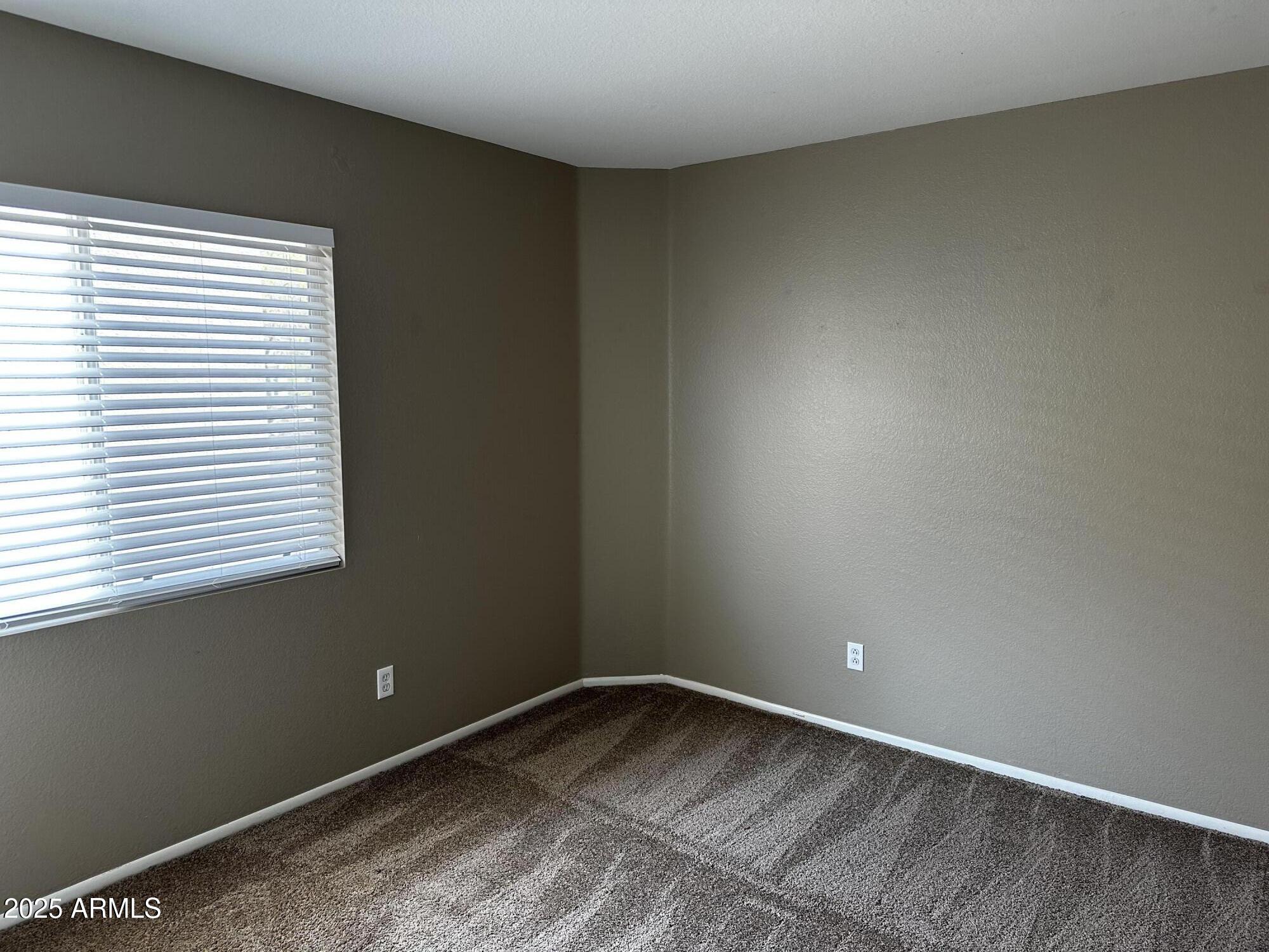 17606 N 17TH Place, 1010