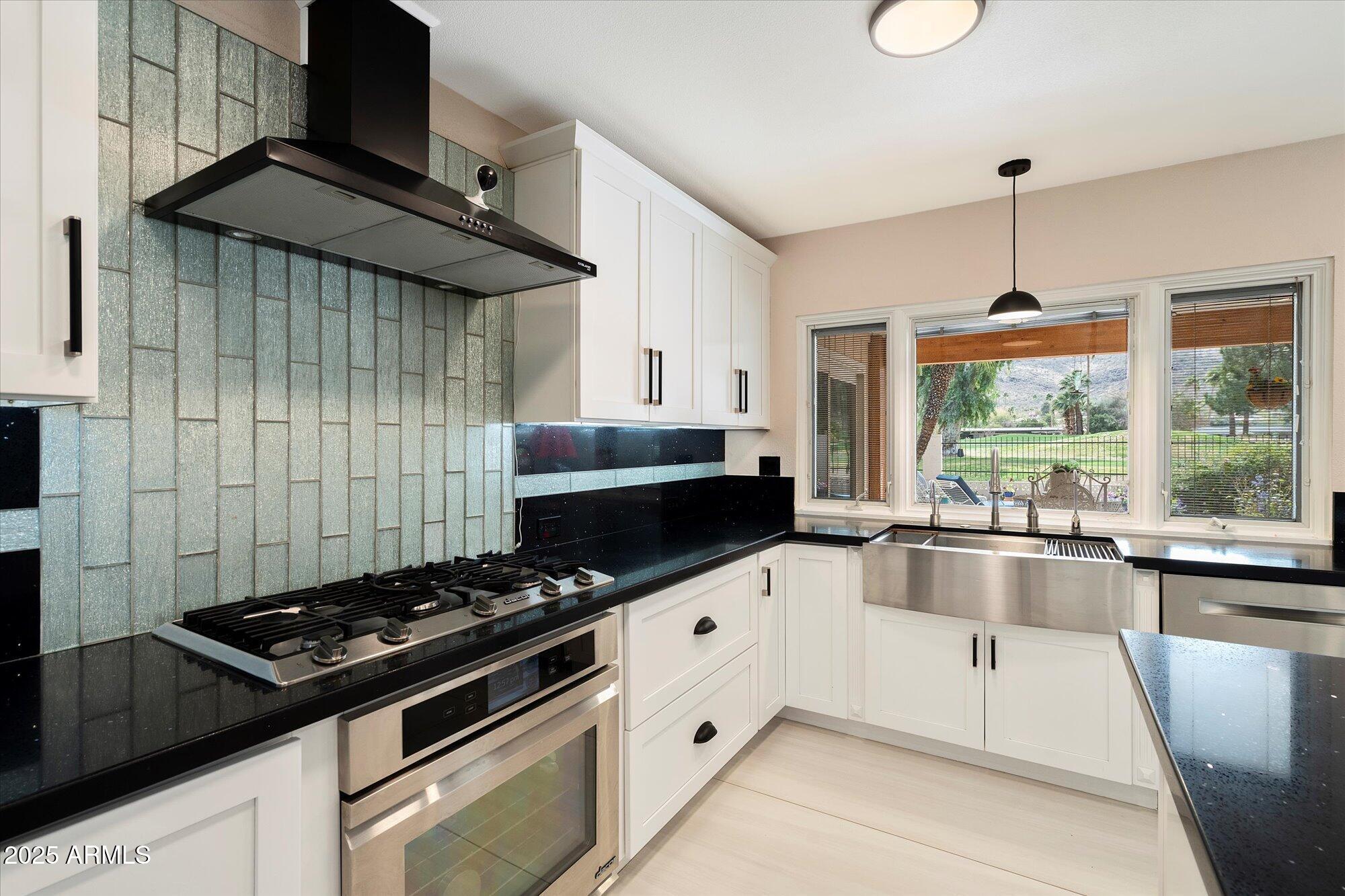 339 W SOUTHERN HILLS Road