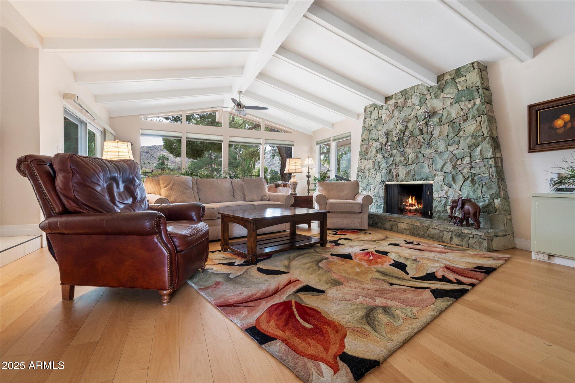 339 W SOUTHERN HILLS Road