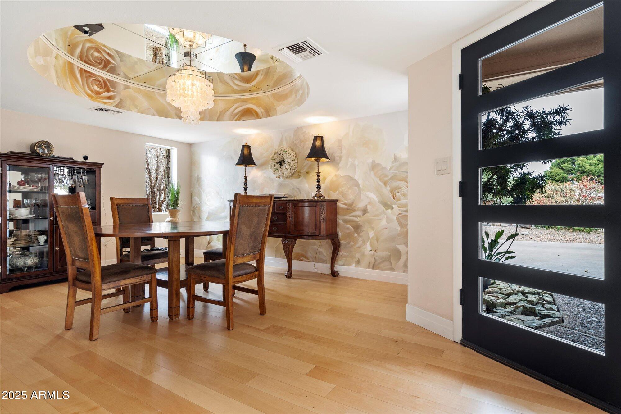 339 W SOUTHERN HILLS Road