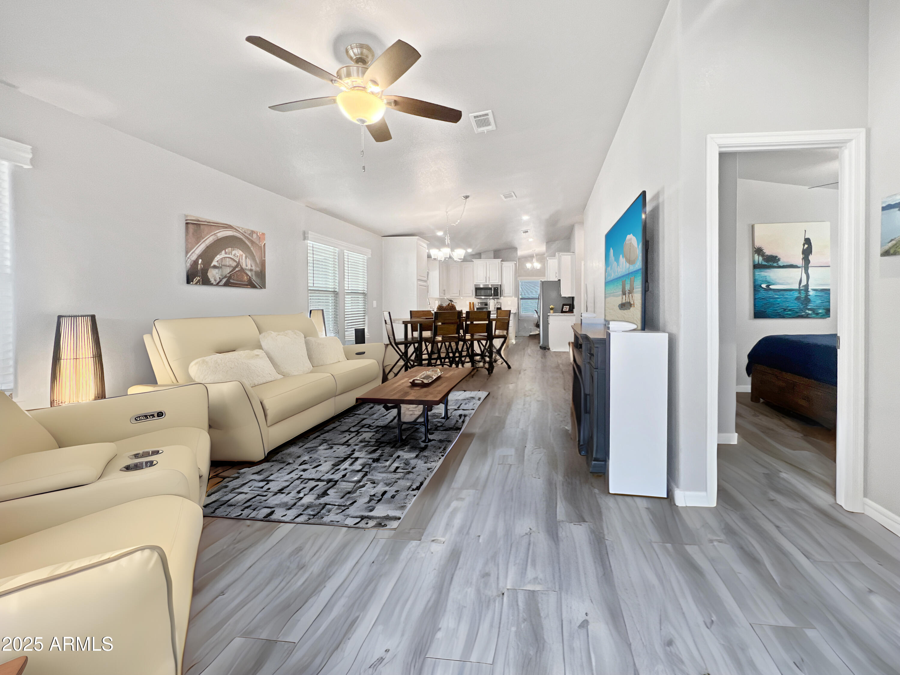 8865 E BASELINE Road, 554