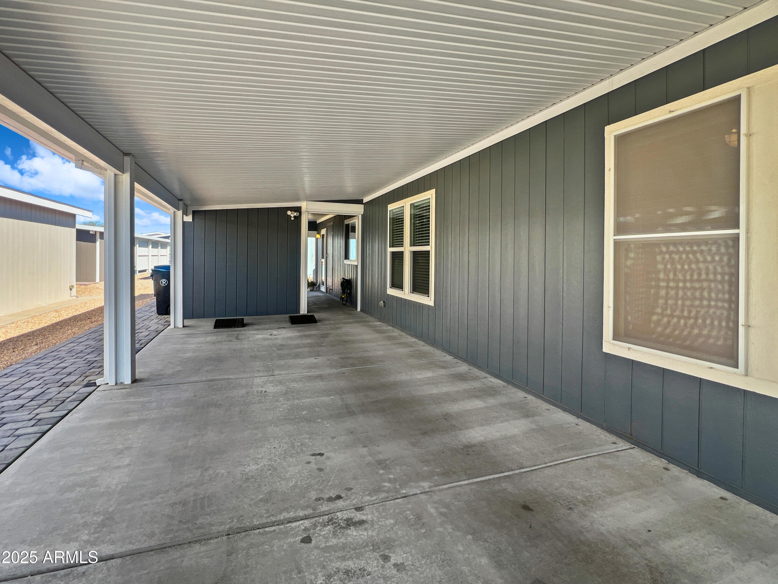 8865 E BASELINE Road, 554