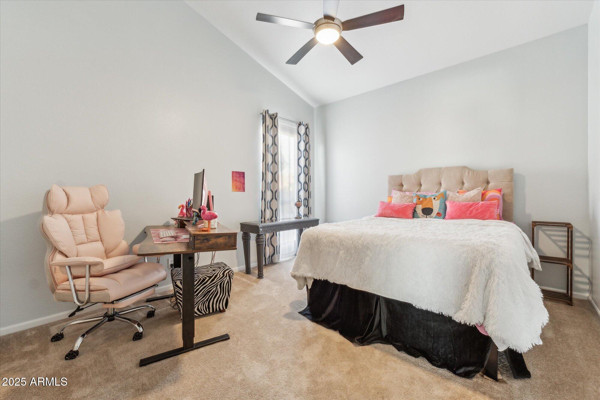 10925 E SILVERTREE Drive