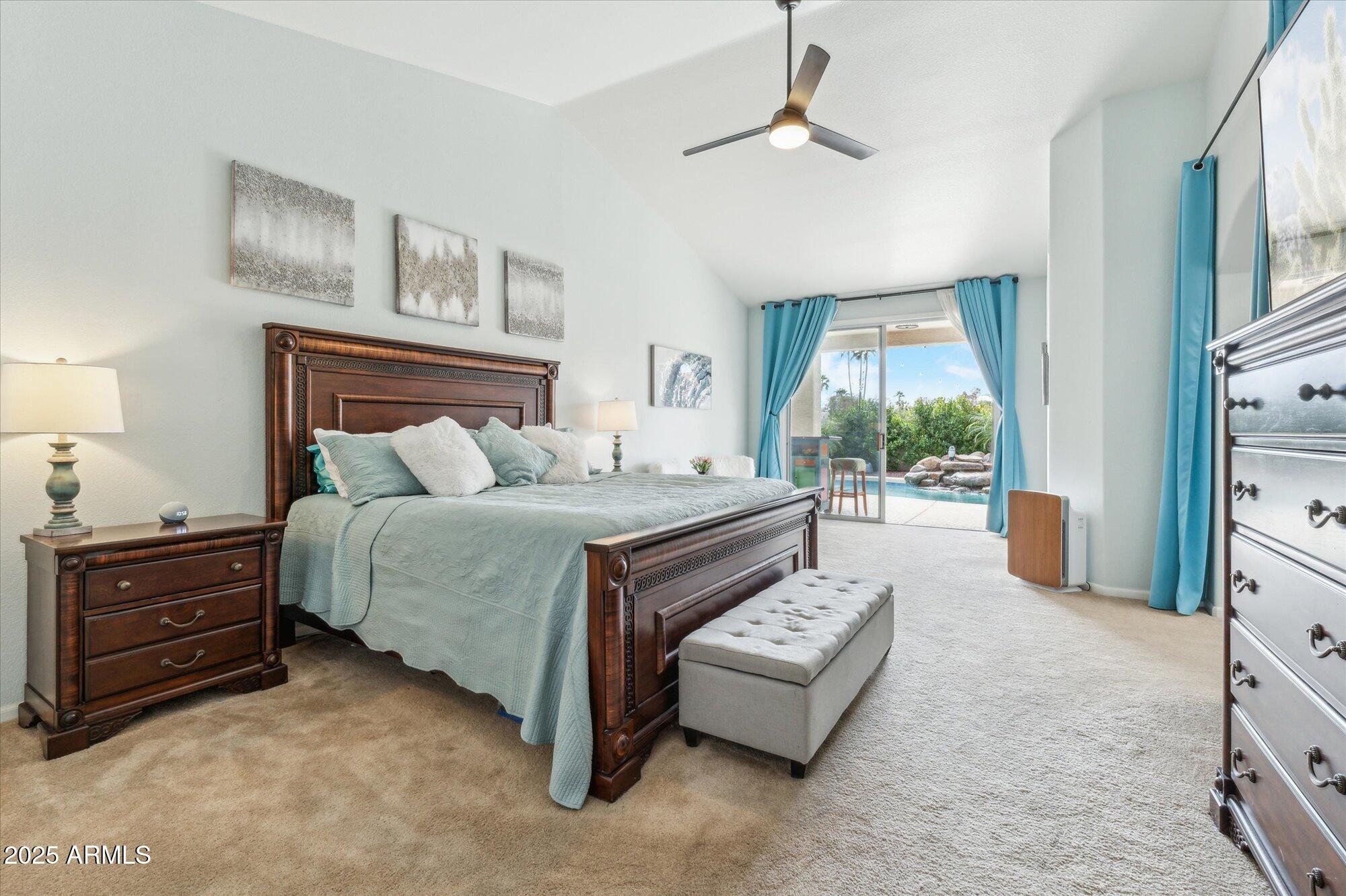 10925 E SILVERTREE Drive