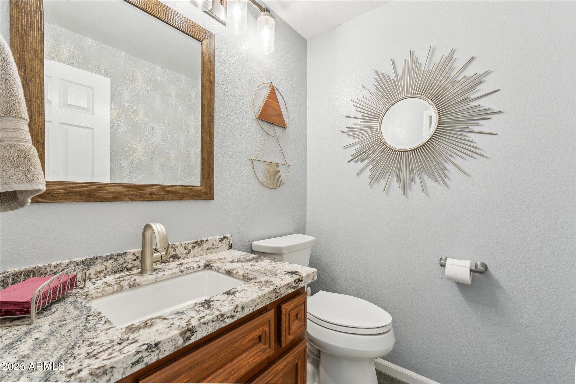 10925 E SILVERTREE Drive