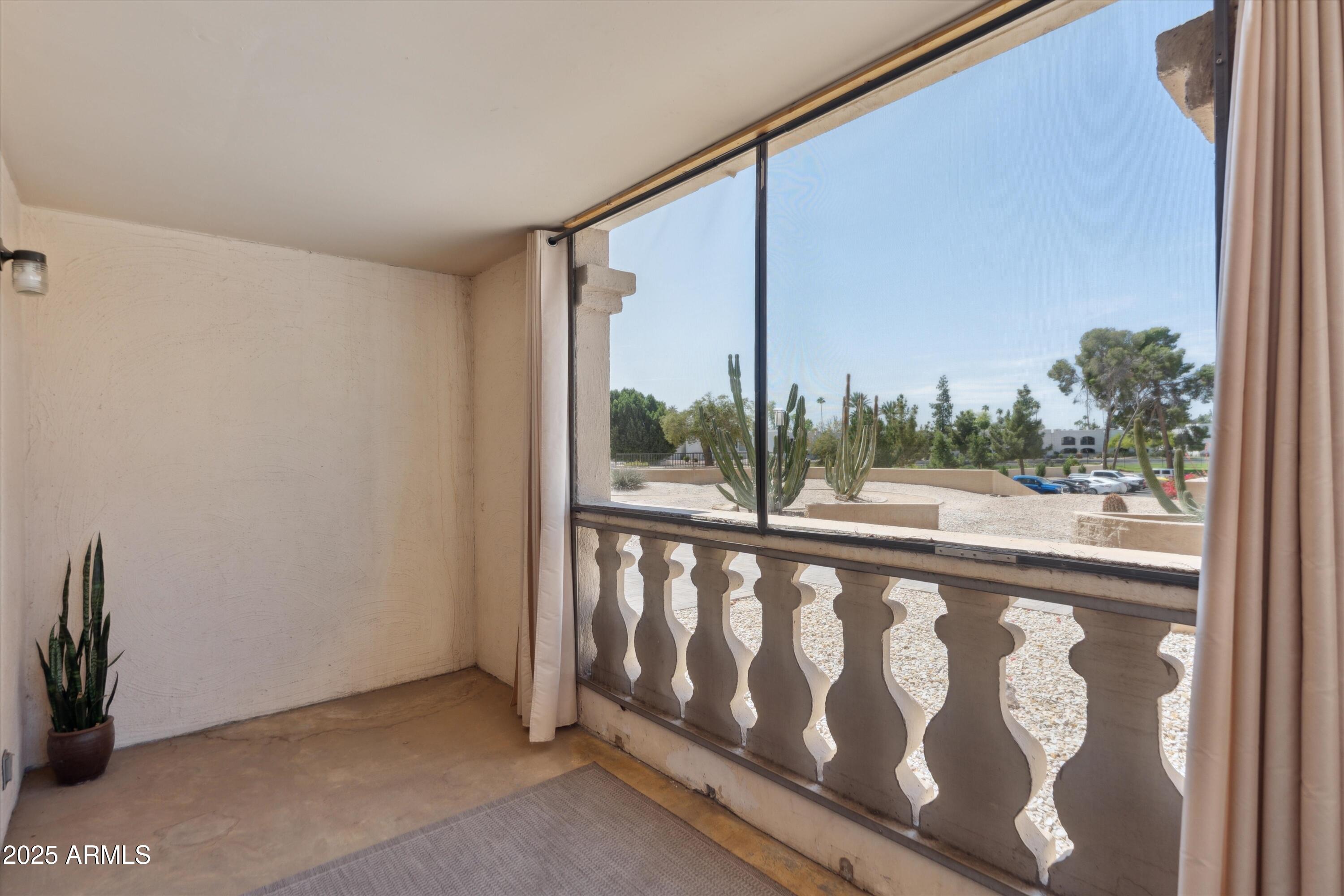 7940 E CAMELBACK Road, 101
