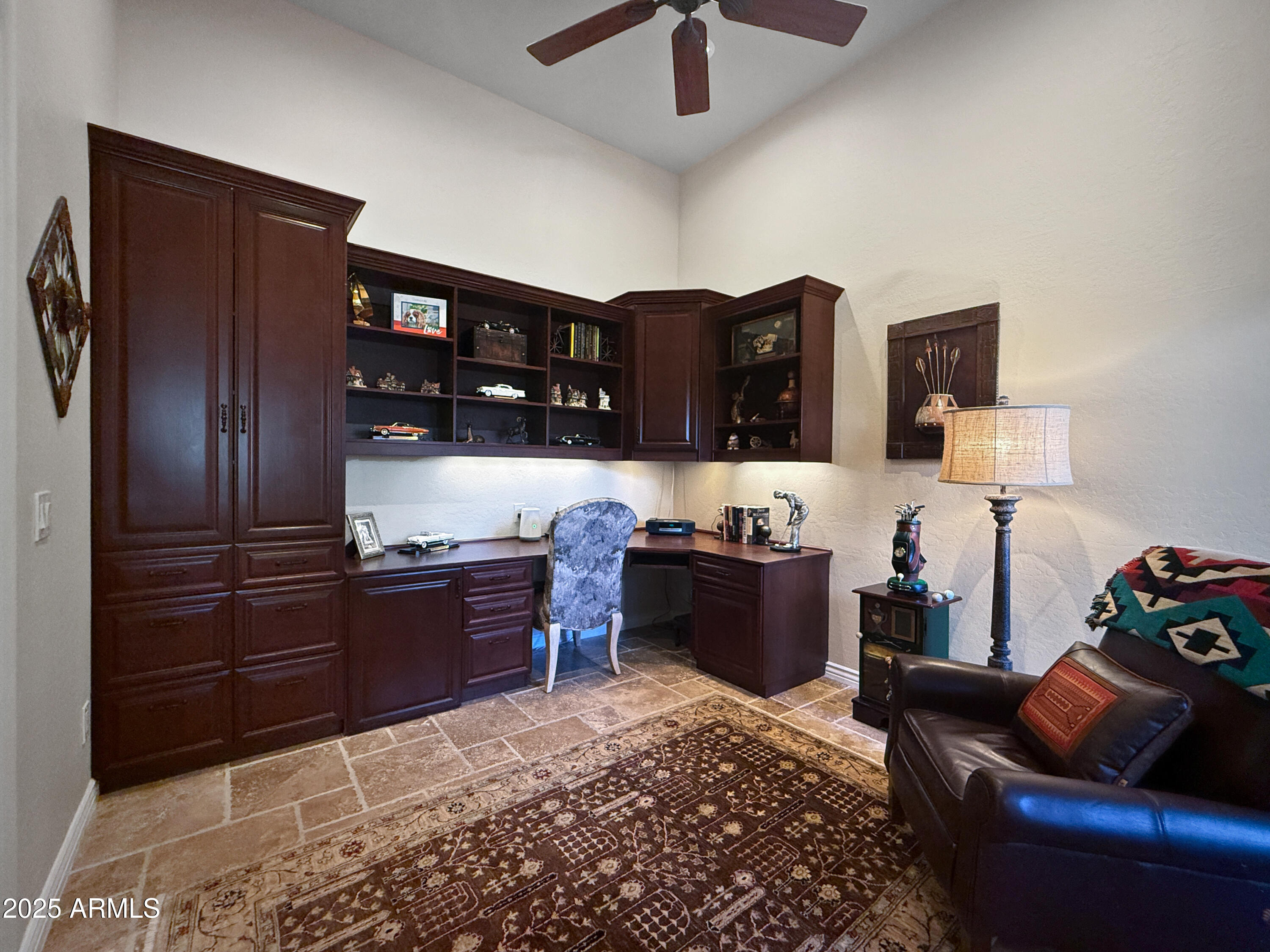 8964 E MOUNTAIN SPRING Road