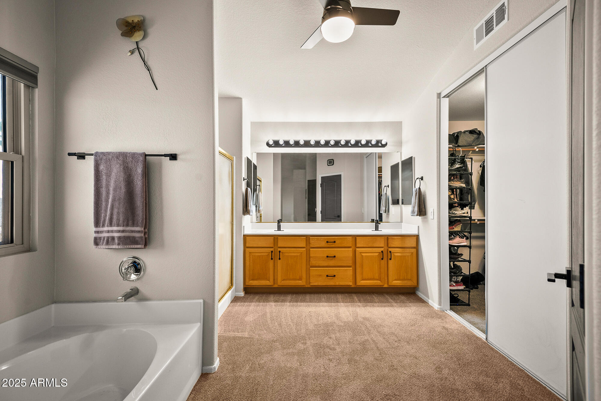 16021 W SHERMAN Street