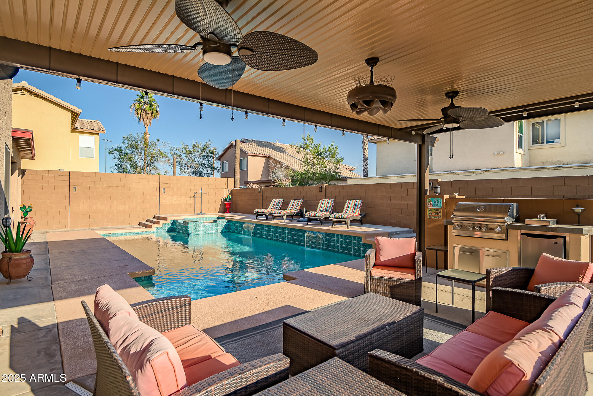 16021 W SHERMAN Street