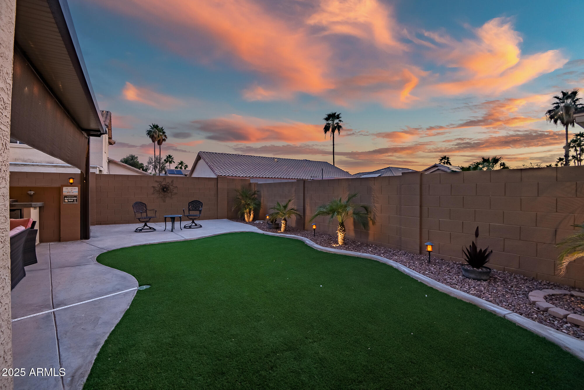 16021 W SHERMAN Street