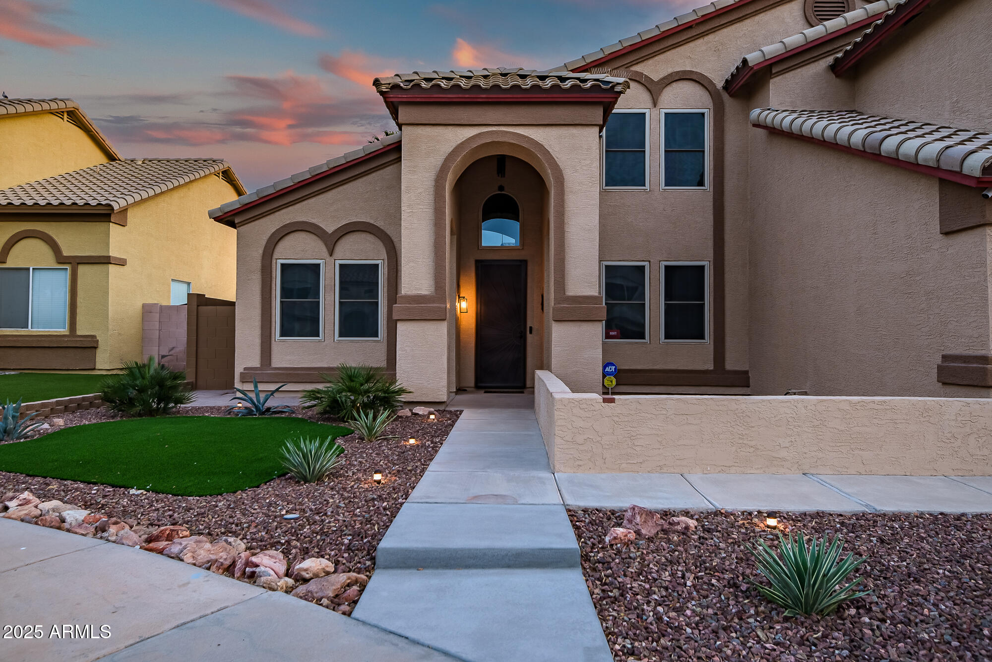 16021 W SHERMAN Street