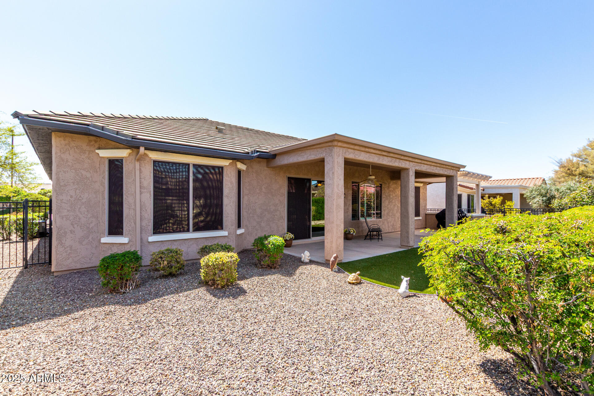 26844 W POTTER Drive
