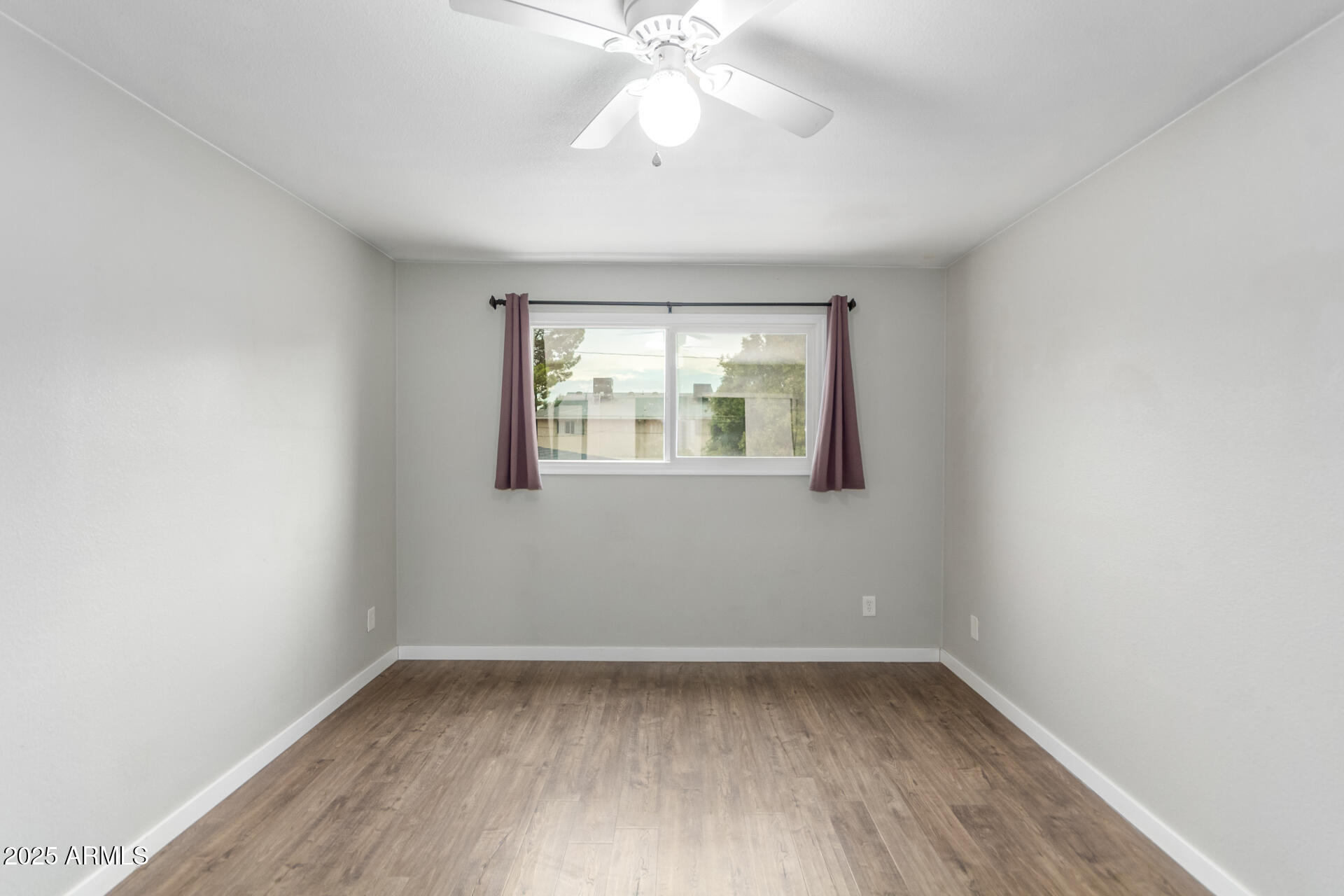 4700 S GRANDVIEW Avenue