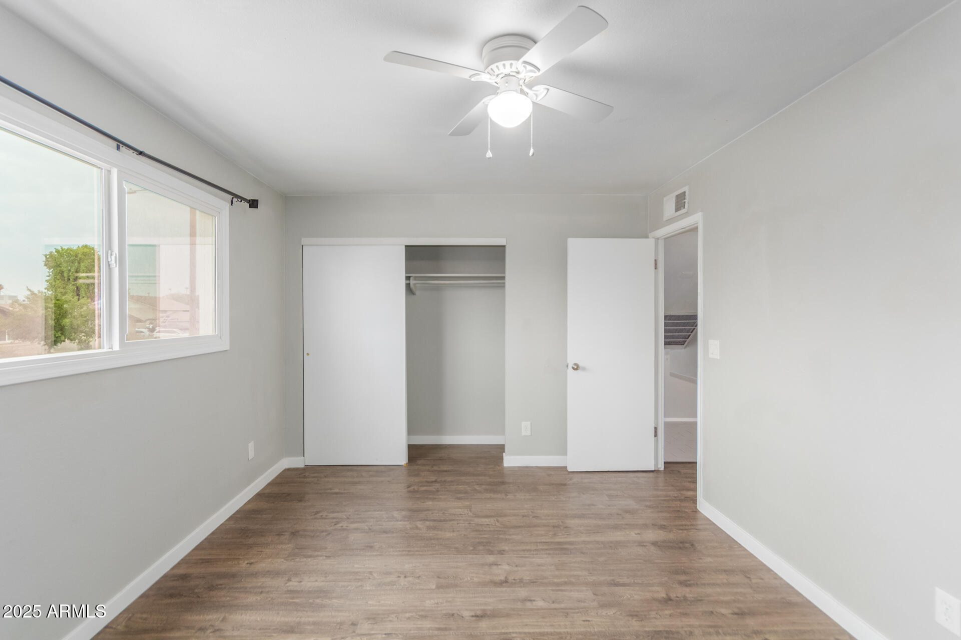 4700 S GRANDVIEW Avenue