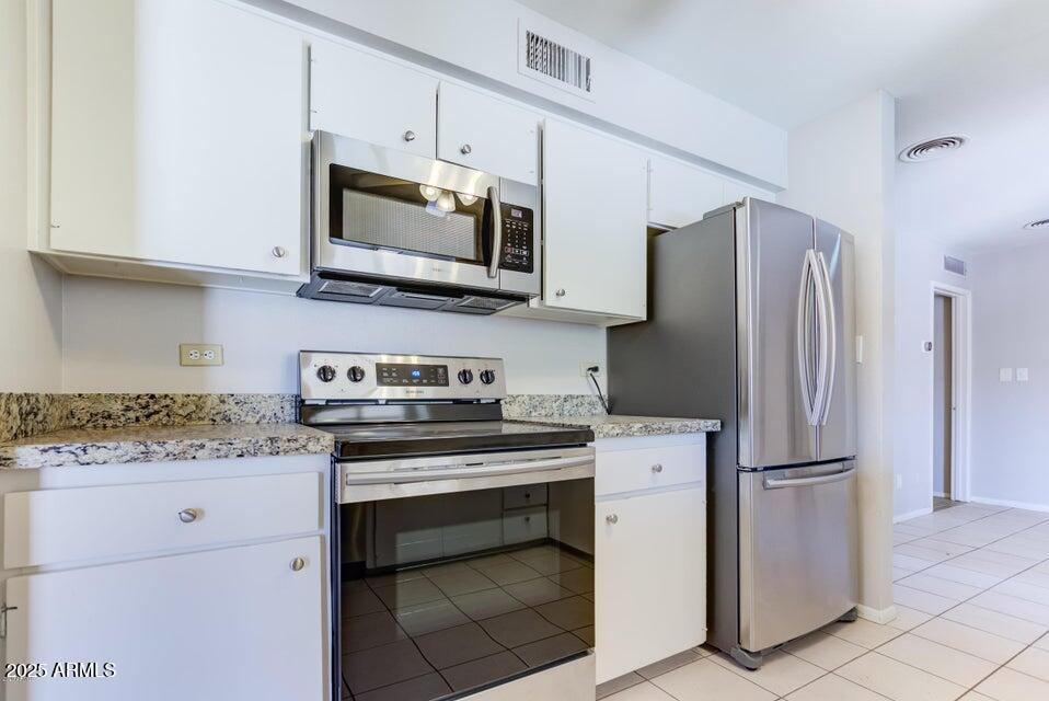 1213 E RIVIERA Drive