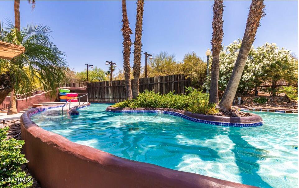 1817 E HAYWARD Avenue, 3