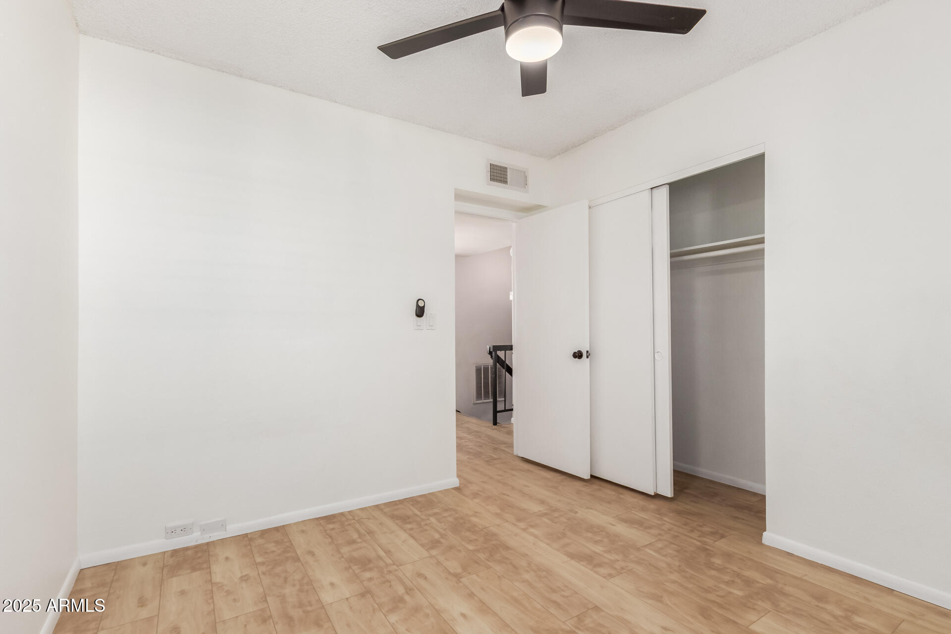 1817 E HAYWARD Avenue, 3