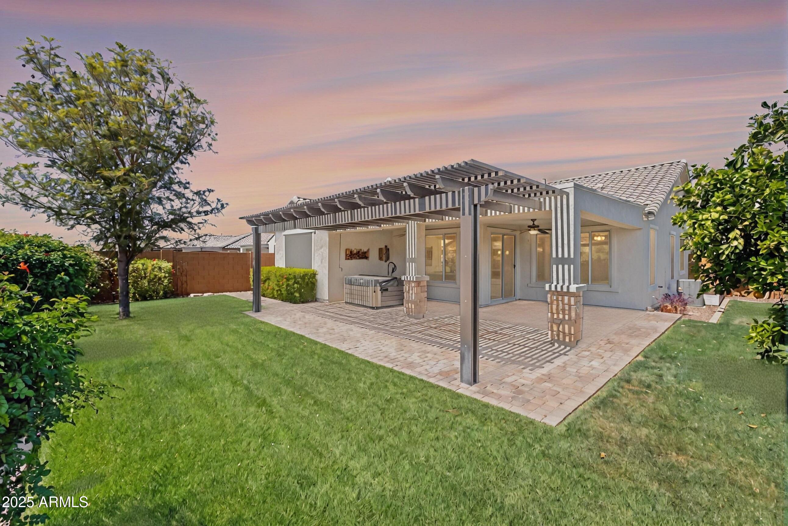 26733 W MELINDA Lane