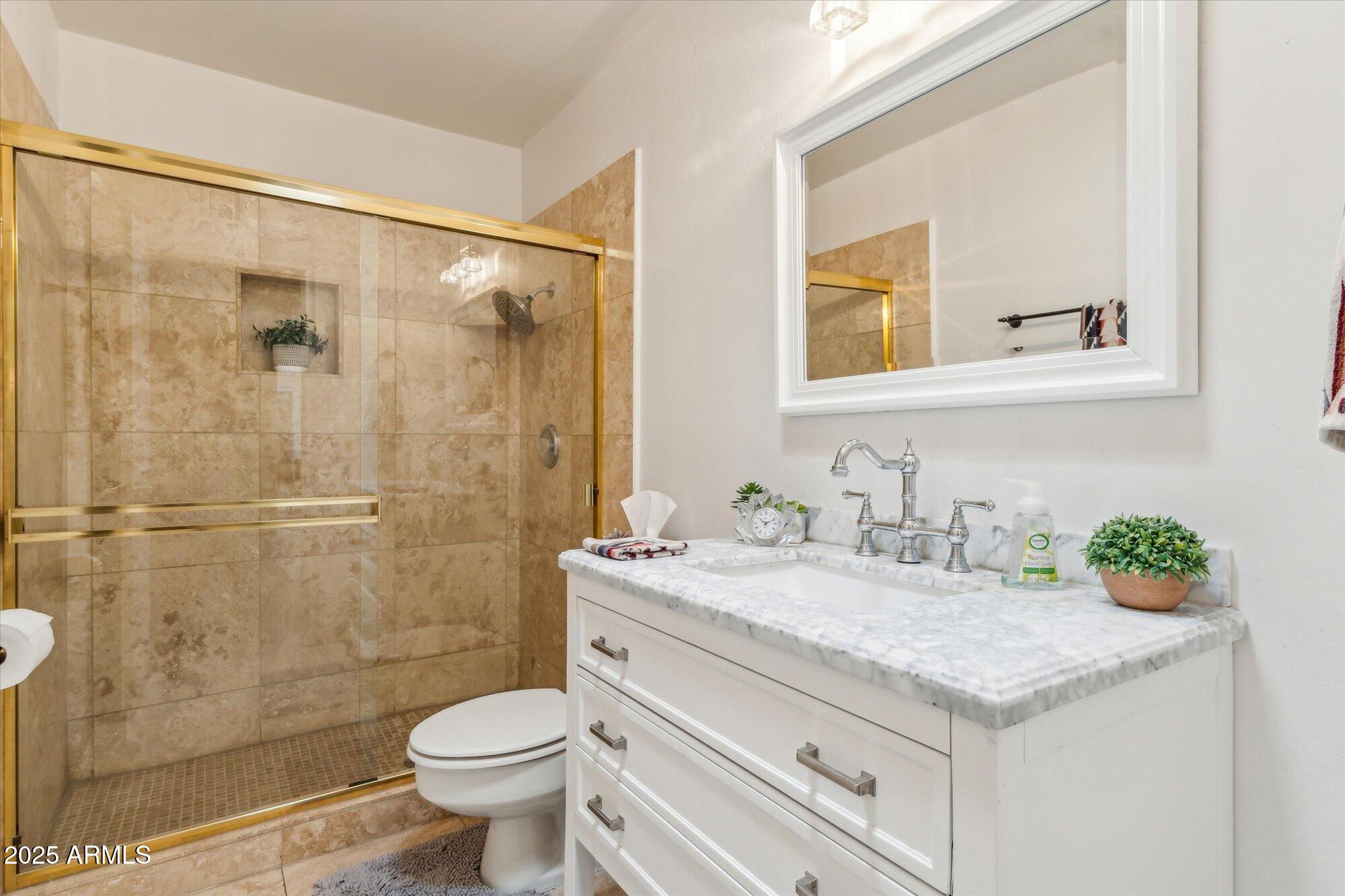 14401 N CORAL GABLES Drive