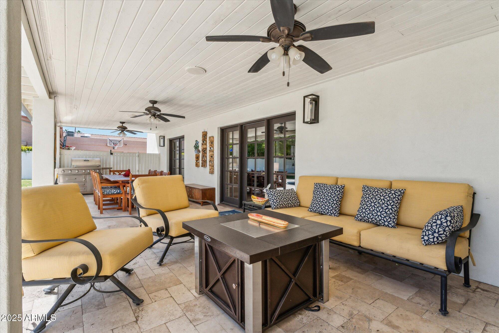 14401 N CORAL GABLES Drive