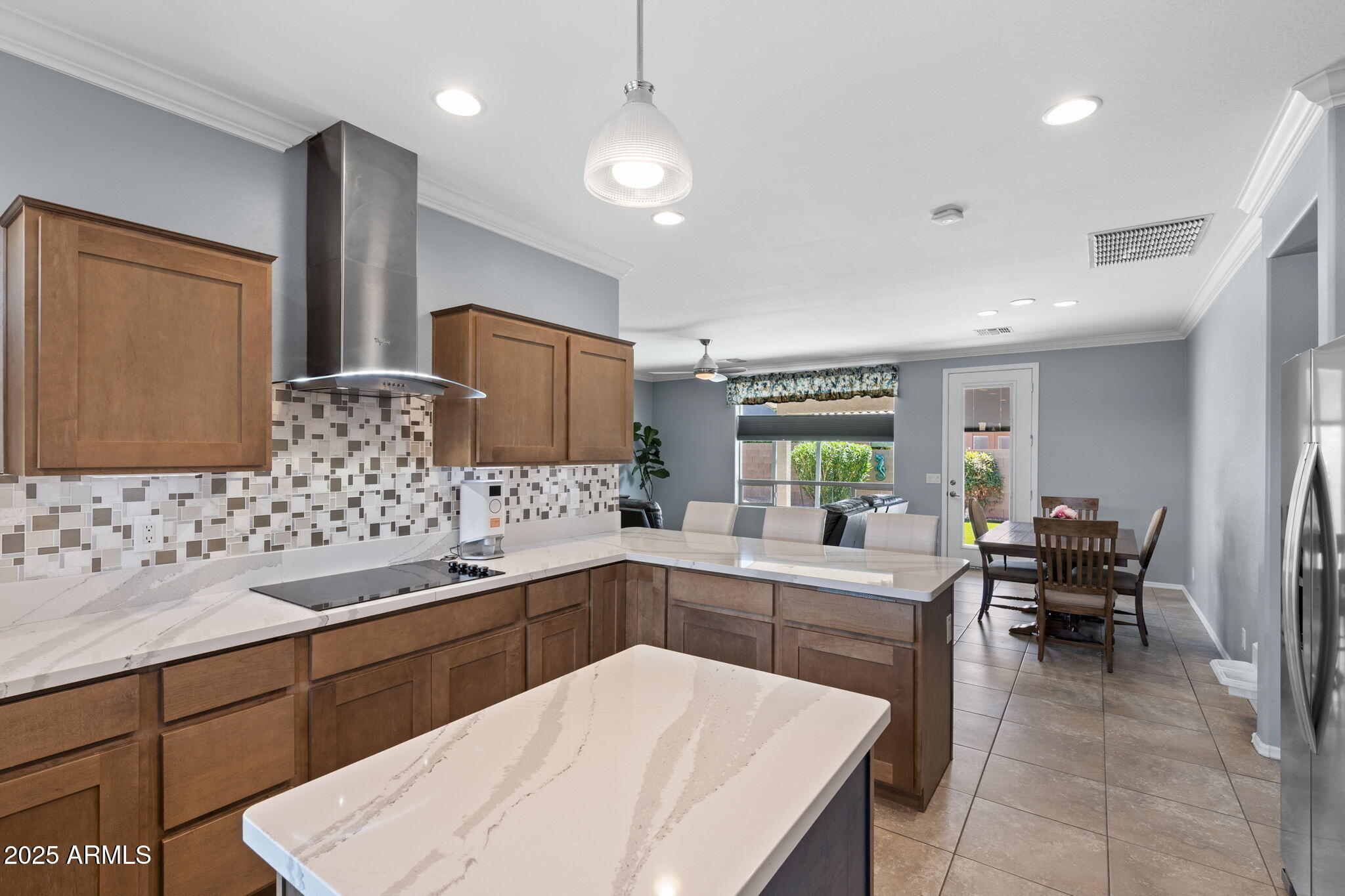 11209 E OCASO Avenue