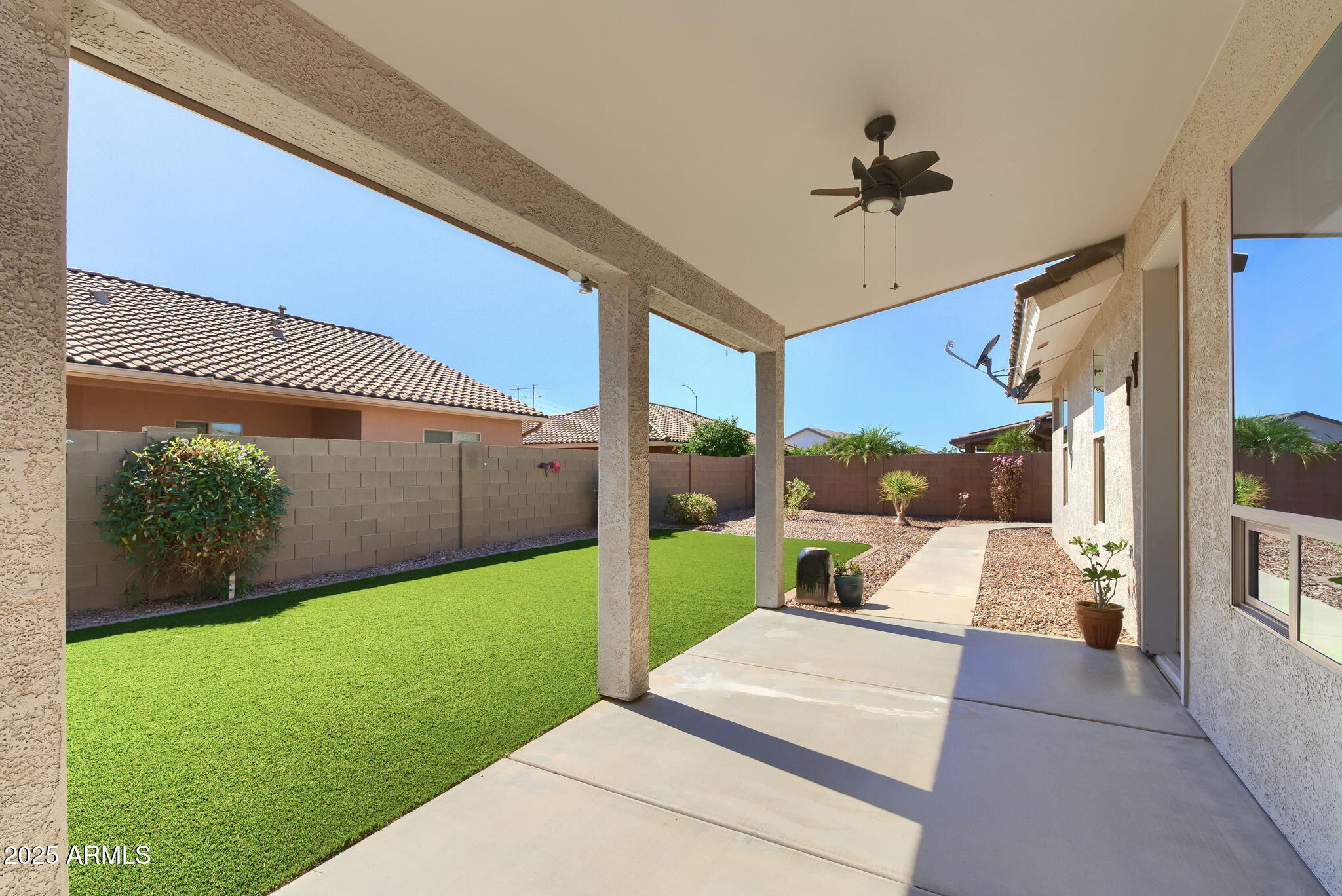 11209 E OCASO Avenue