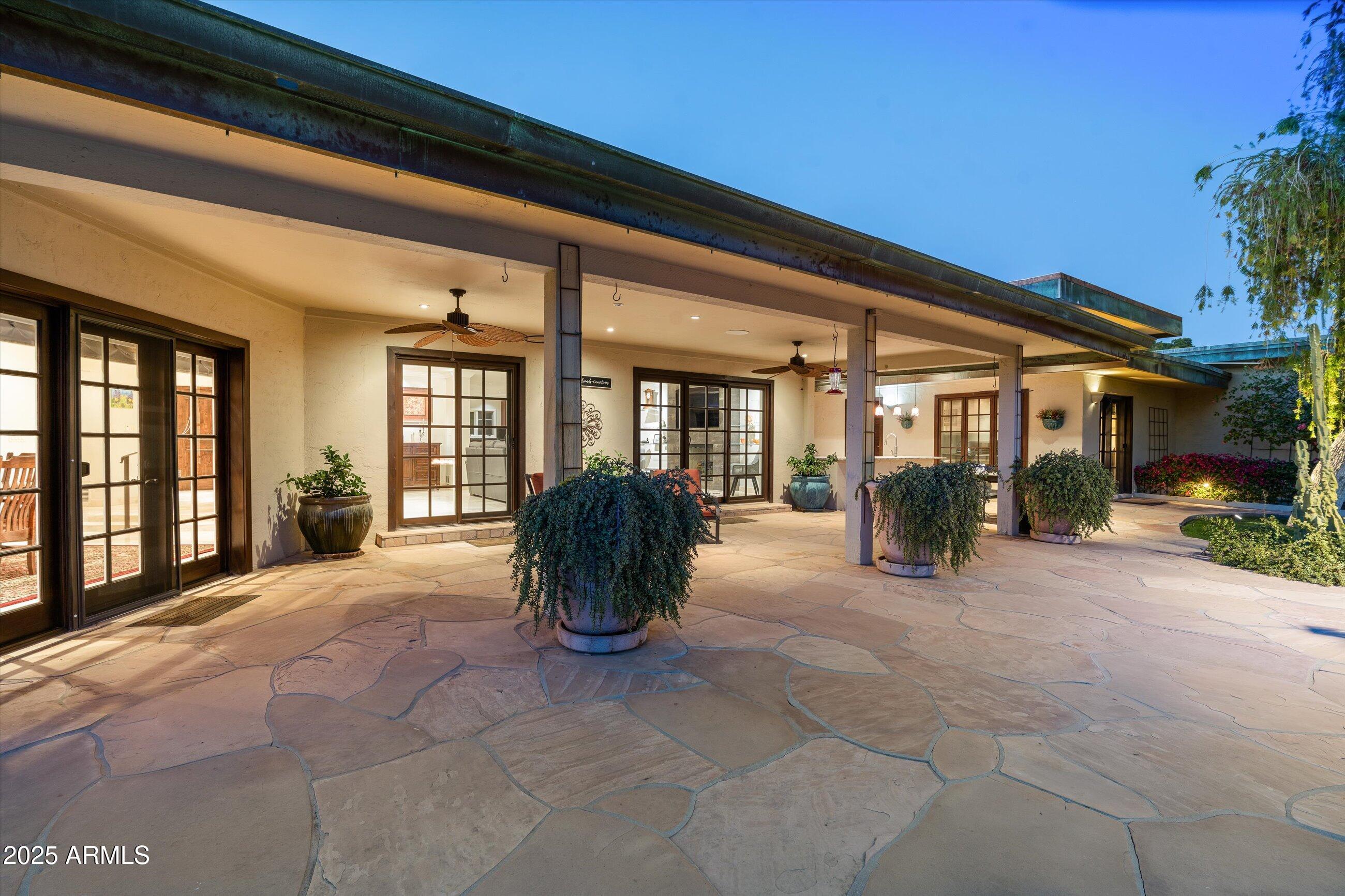 3901 E SAN MIGUEL Avenue