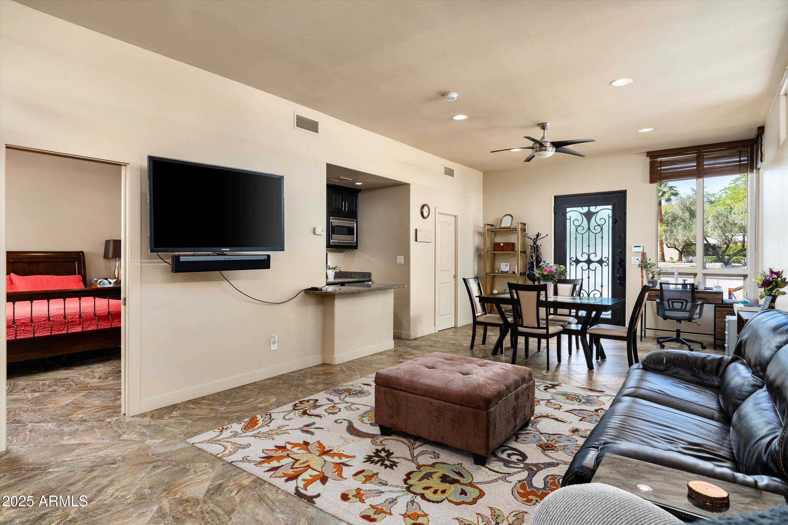 3901 E SAN MIGUEL Avenue