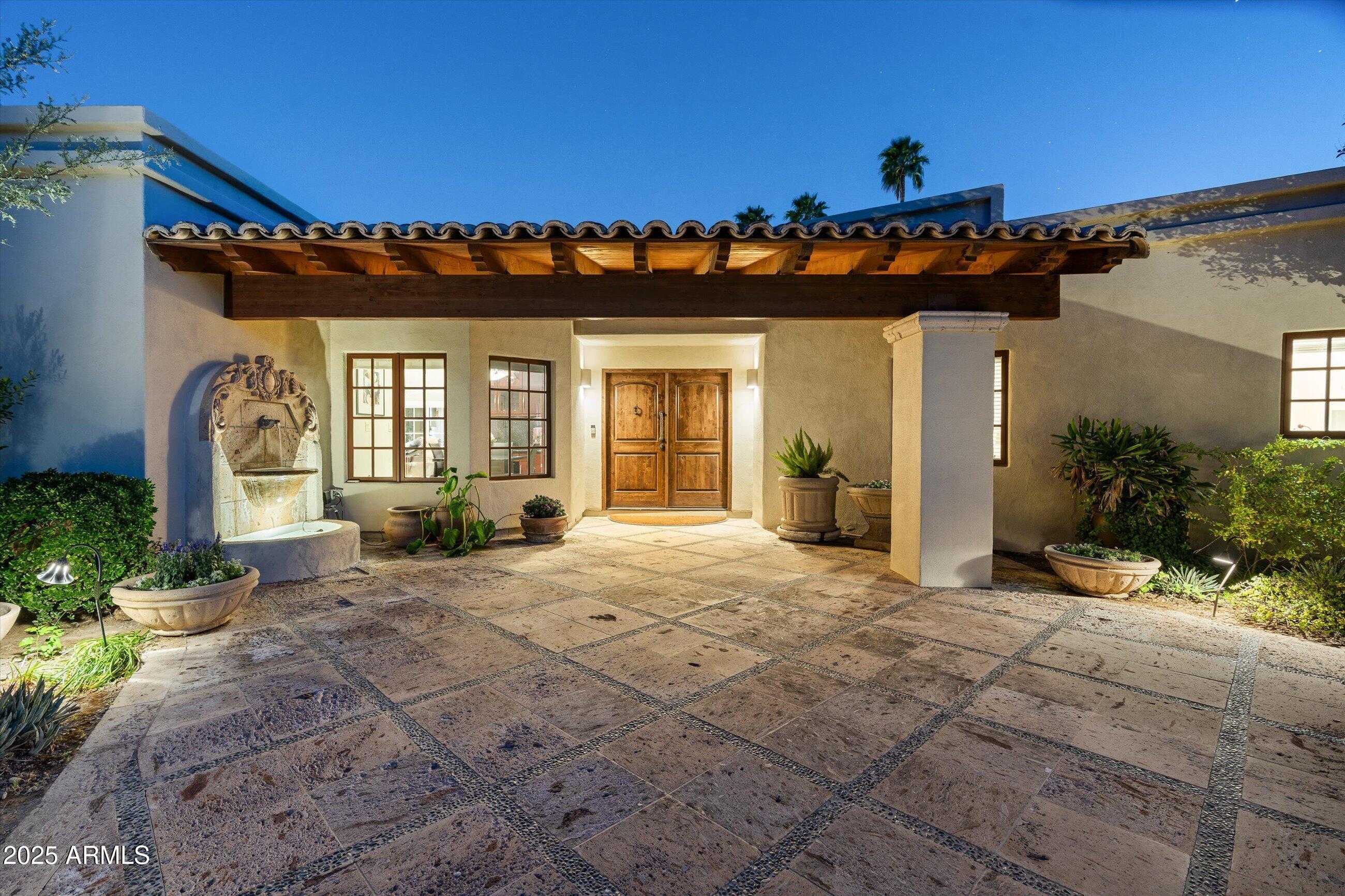 3901 E SAN MIGUEL Avenue