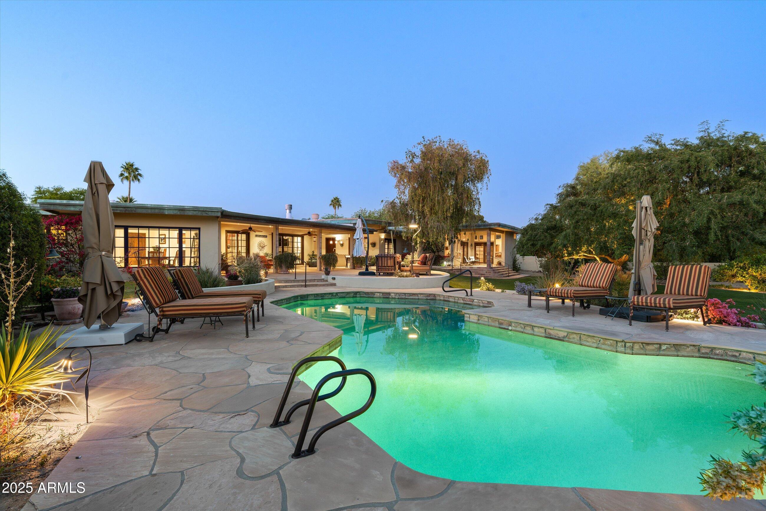 3901 E SAN MIGUEL Avenue