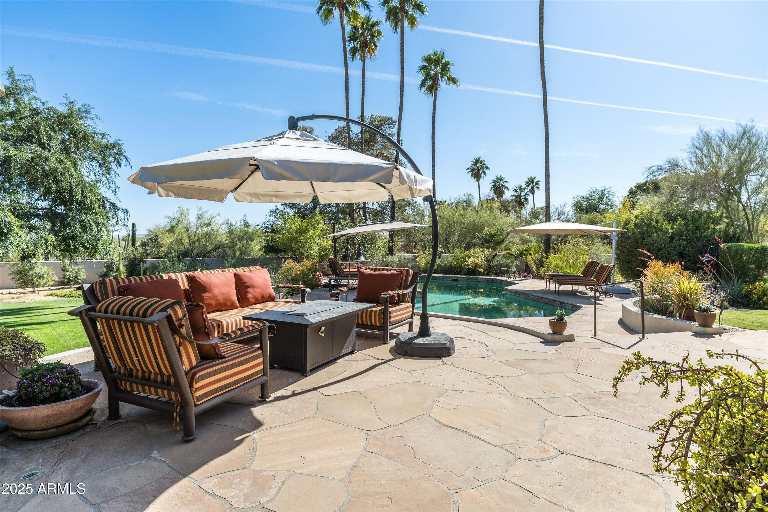 3901 E SAN MIGUEL Avenue