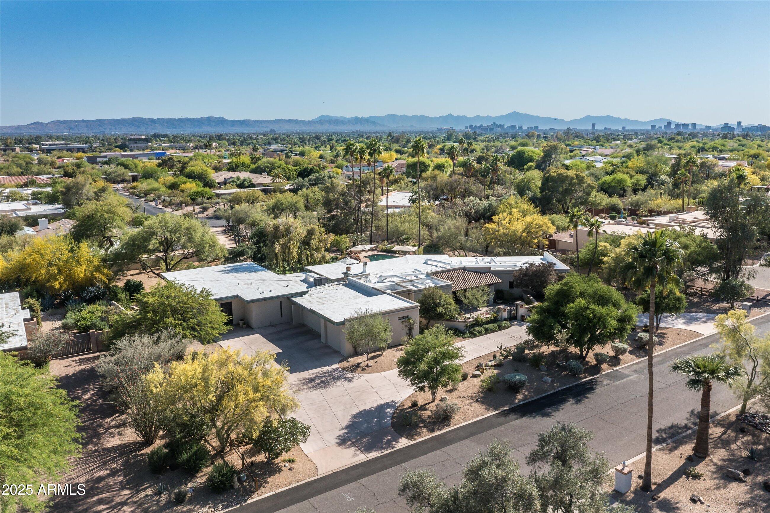 3901 E SAN MIGUEL Avenue