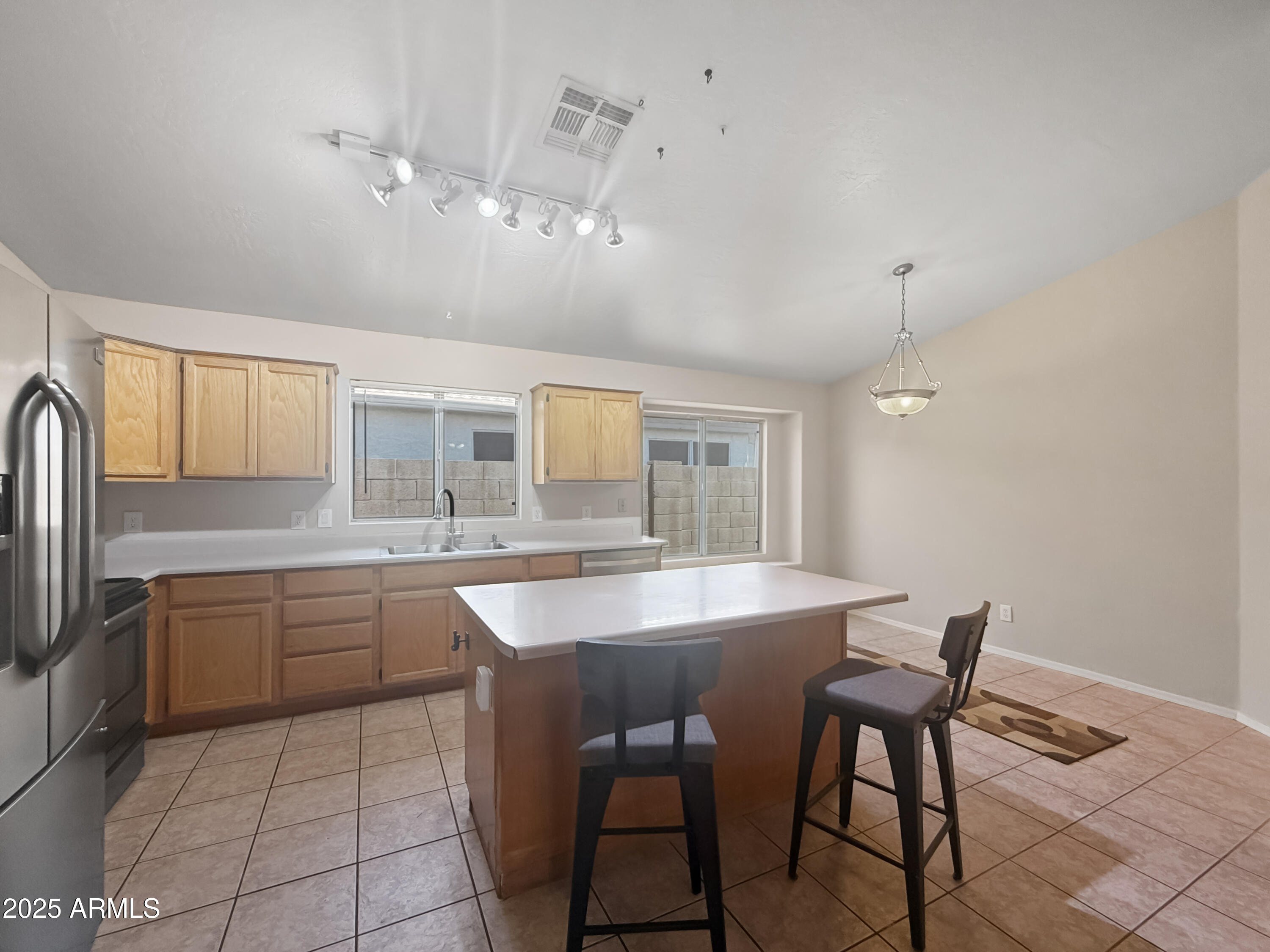 8339 W BLUEFIELD Avenue