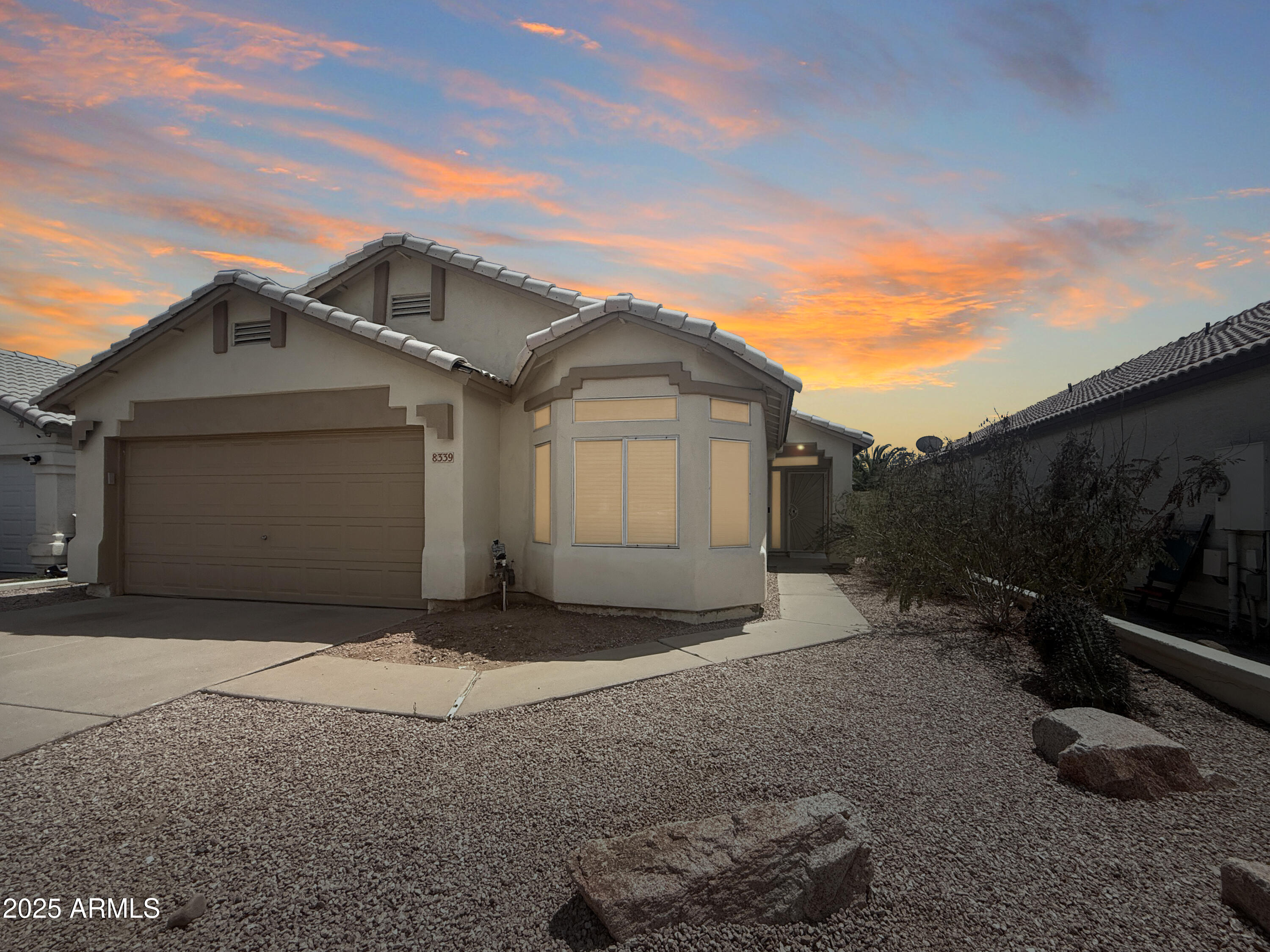 8339 W BLUEFIELD Avenue