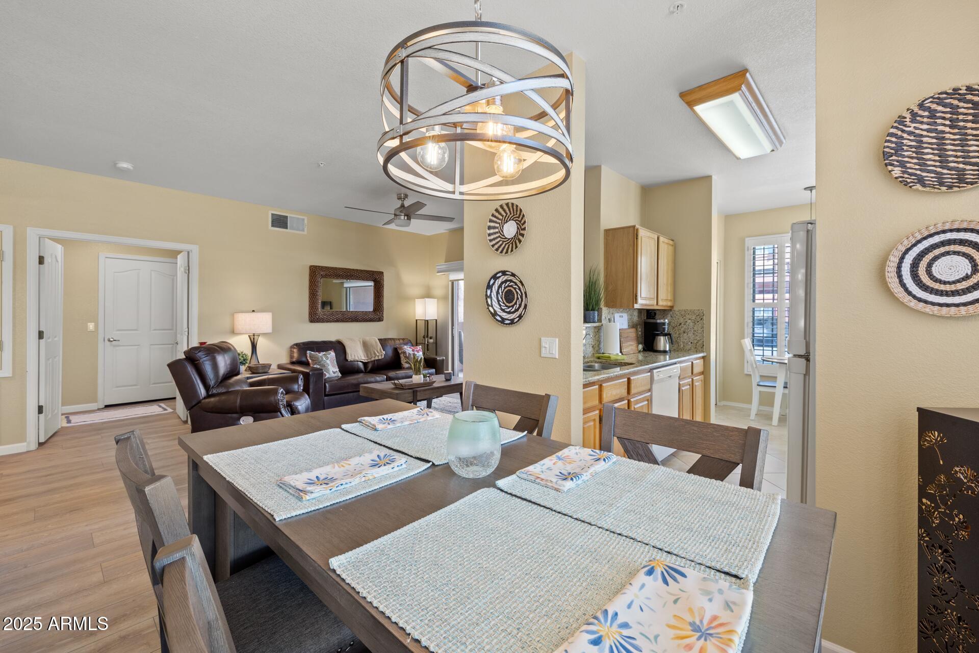 14950 W MOUNTAIN VIEW Boulevard, 7111