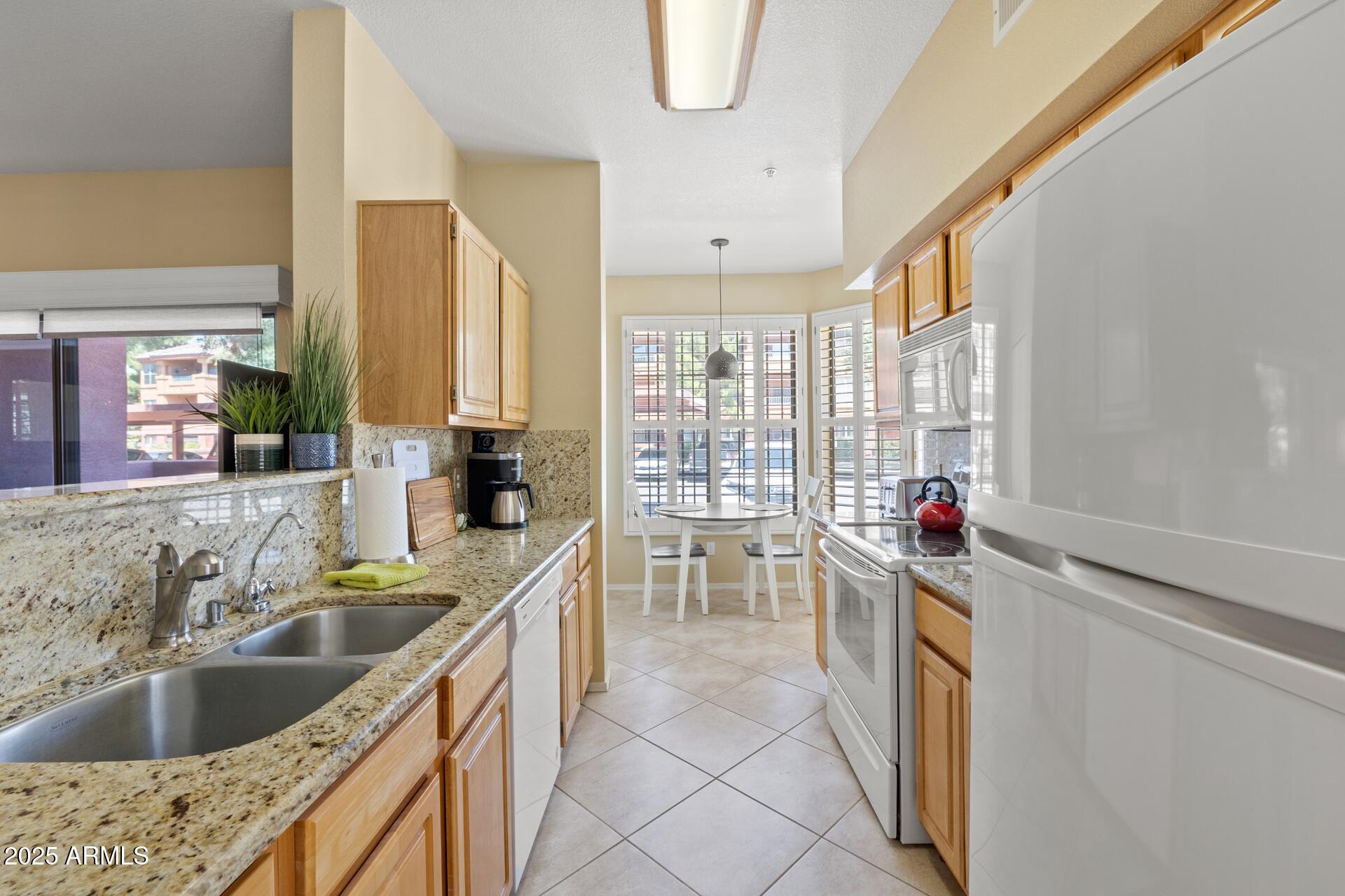 14950 W MOUNTAIN VIEW Boulevard, 7111