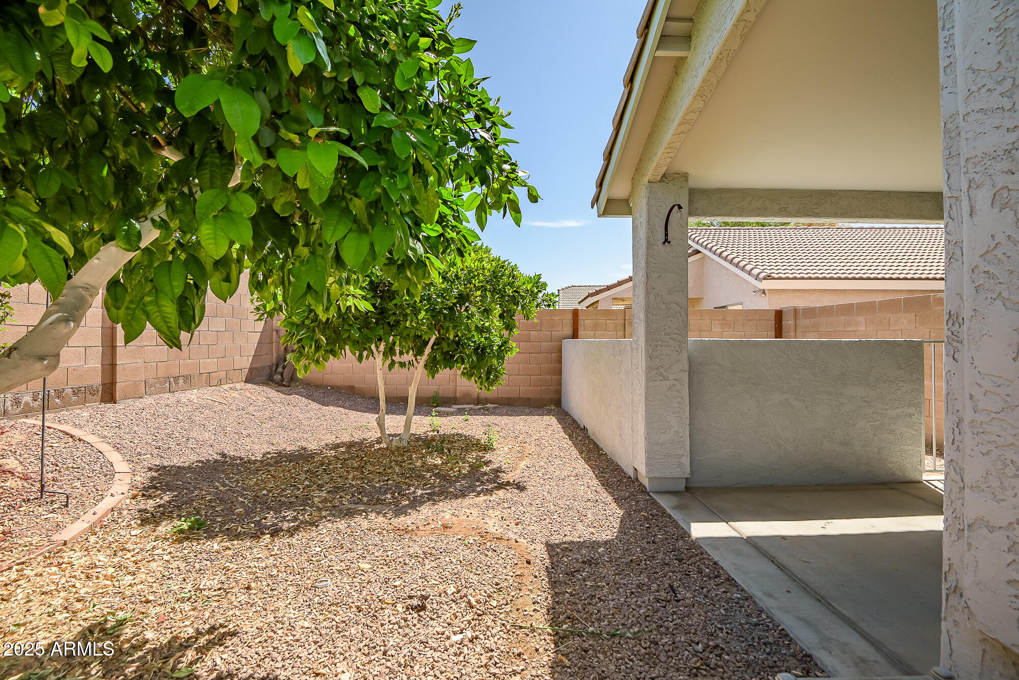 13416 W VENTURA Street