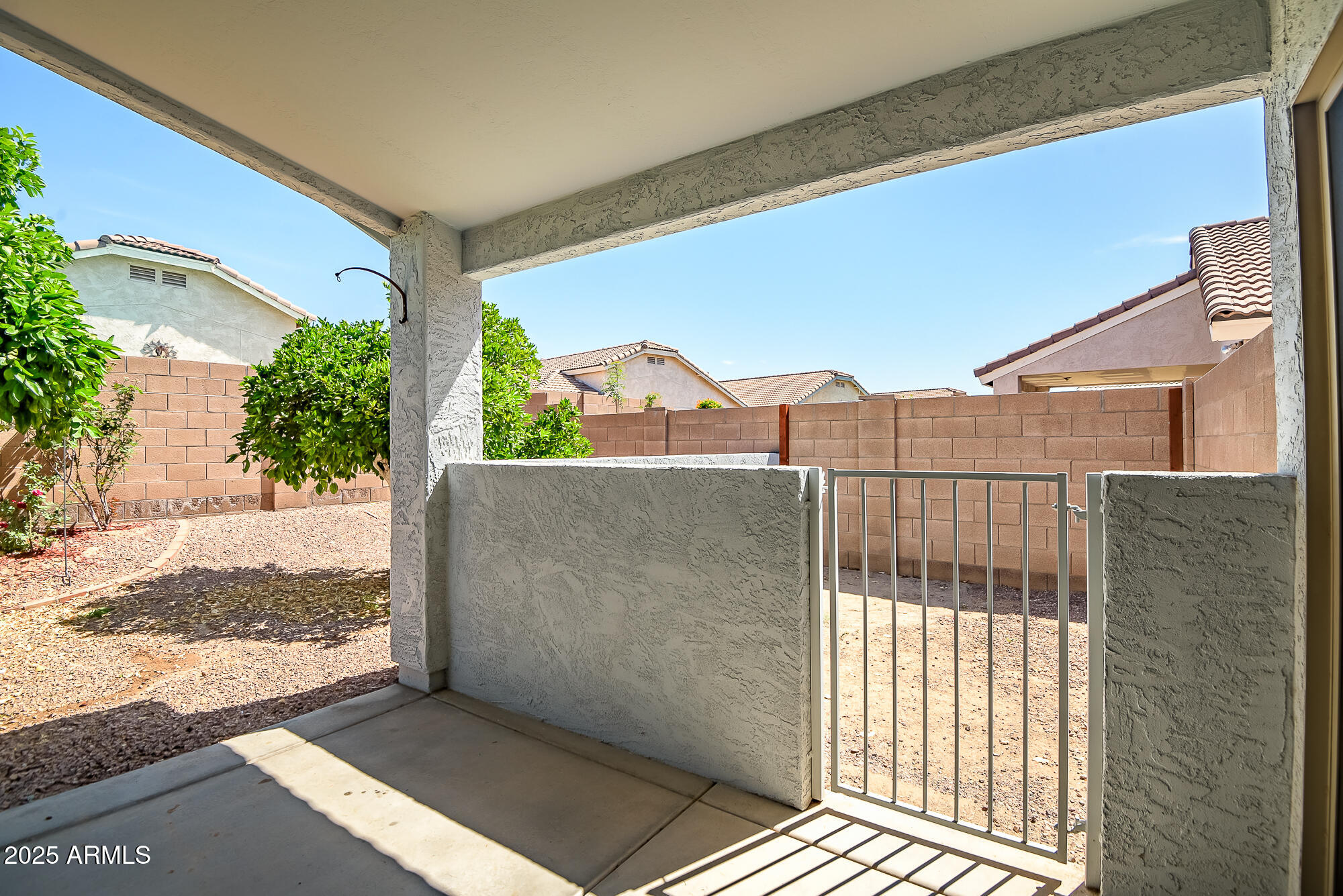 13416 W VENTURA Street