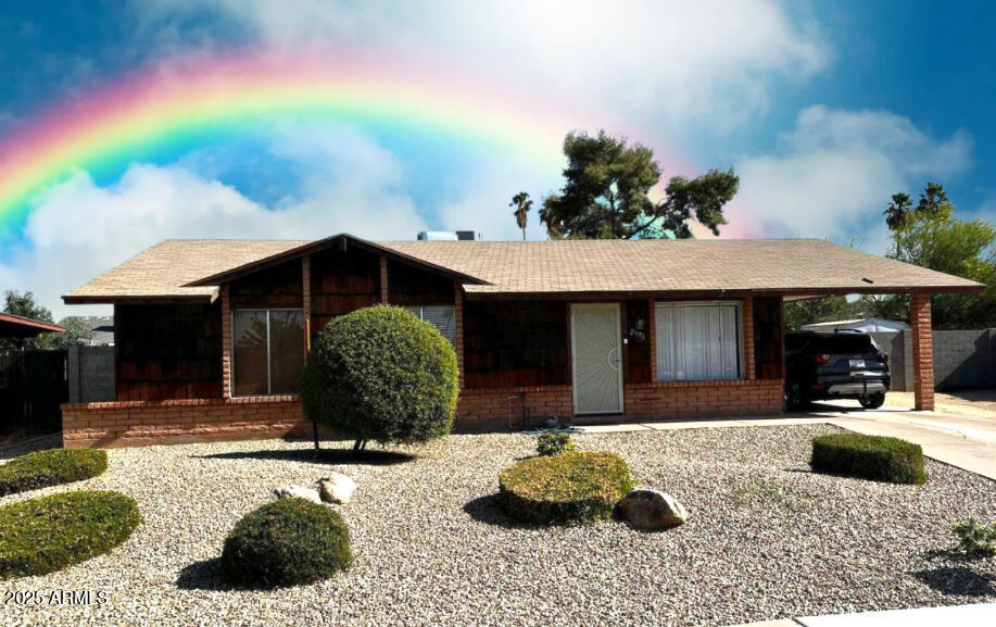 2575 E CORONITA Circle