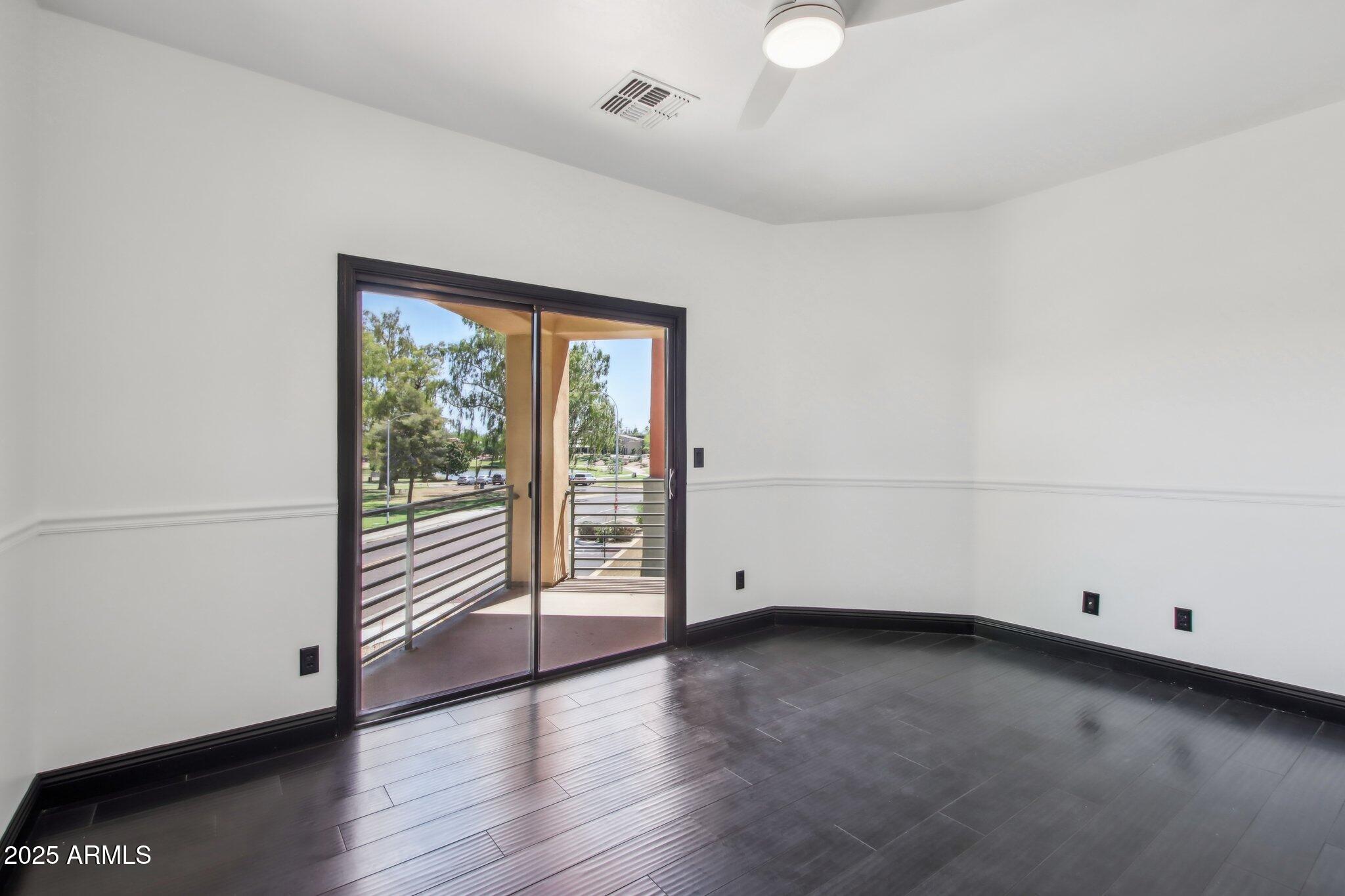 7601 E ROOSEVELT Street, 1007